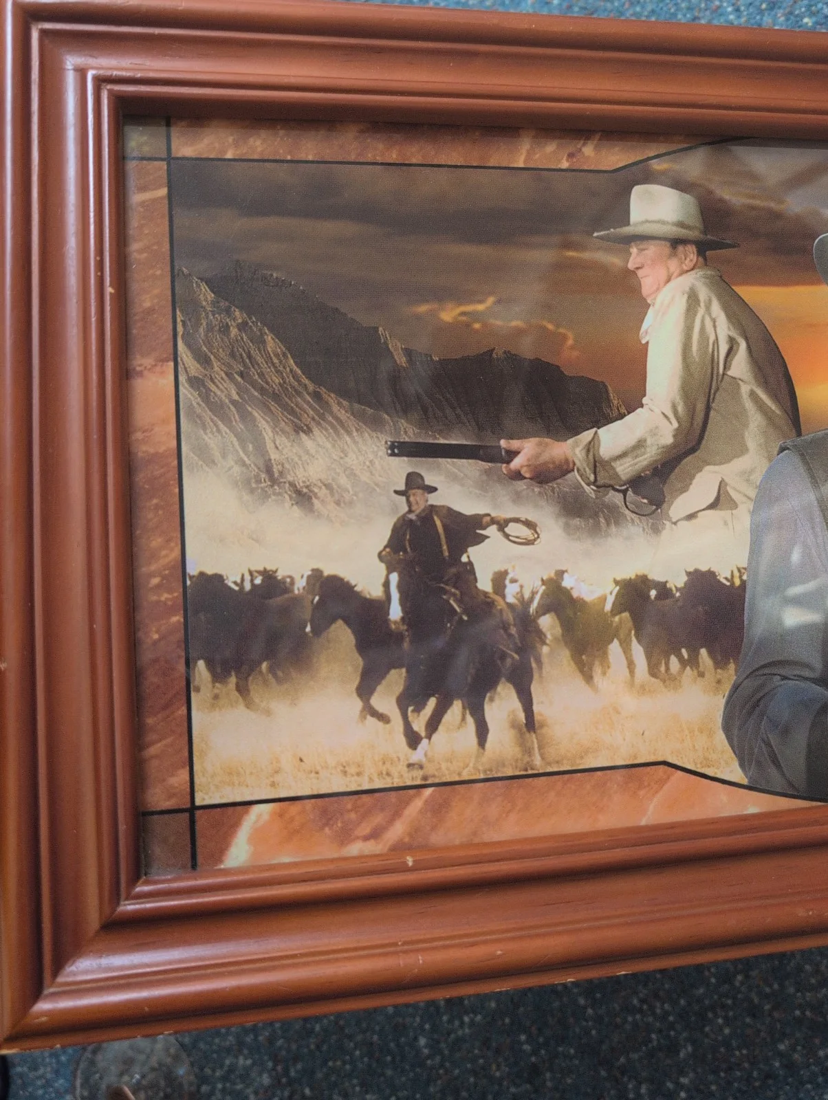 Rare Bradford Exchange John Wayne Large Wall hanging Picture Wood Frame, image 2