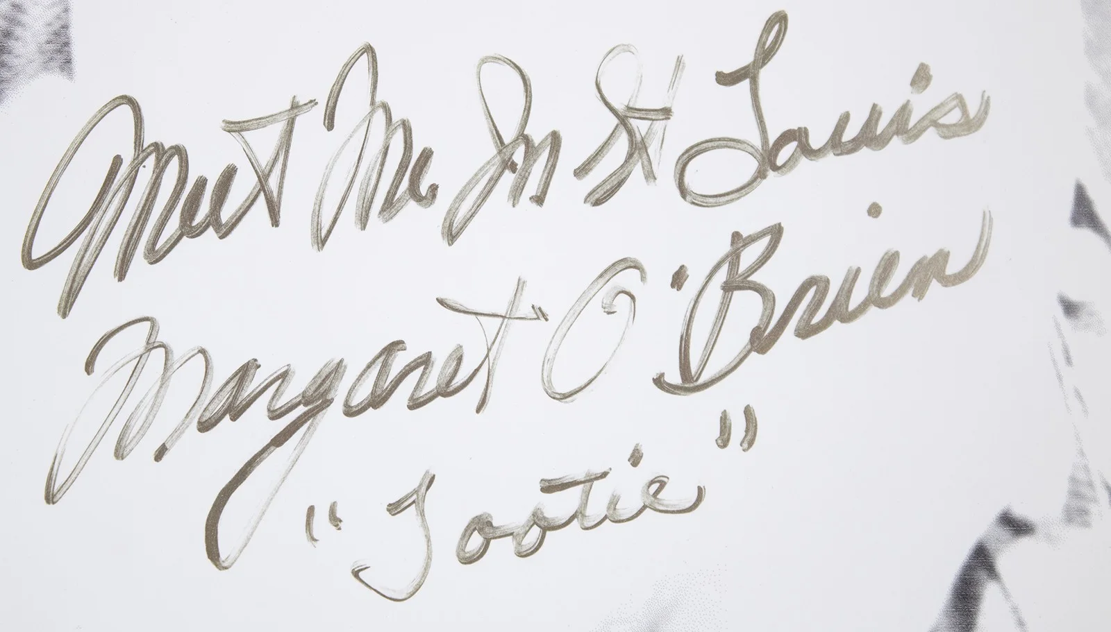 Margaret O'brien — MARGARET O'BRIEN - AUTOGRAPHED SIGNED PHOTOGRAPH, image 3
