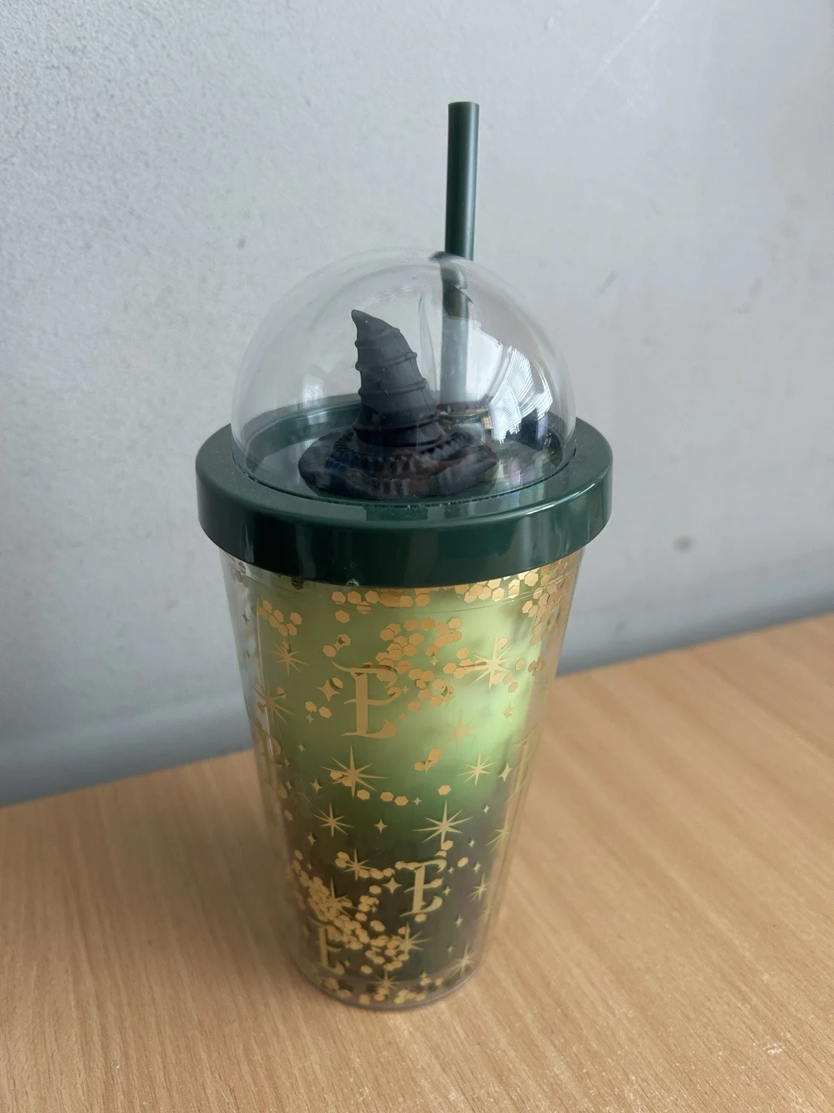 Wicked Exclusive Elphaba Witch Hat Plastic Drinks Glass Tumbler Lid Straw, image 2