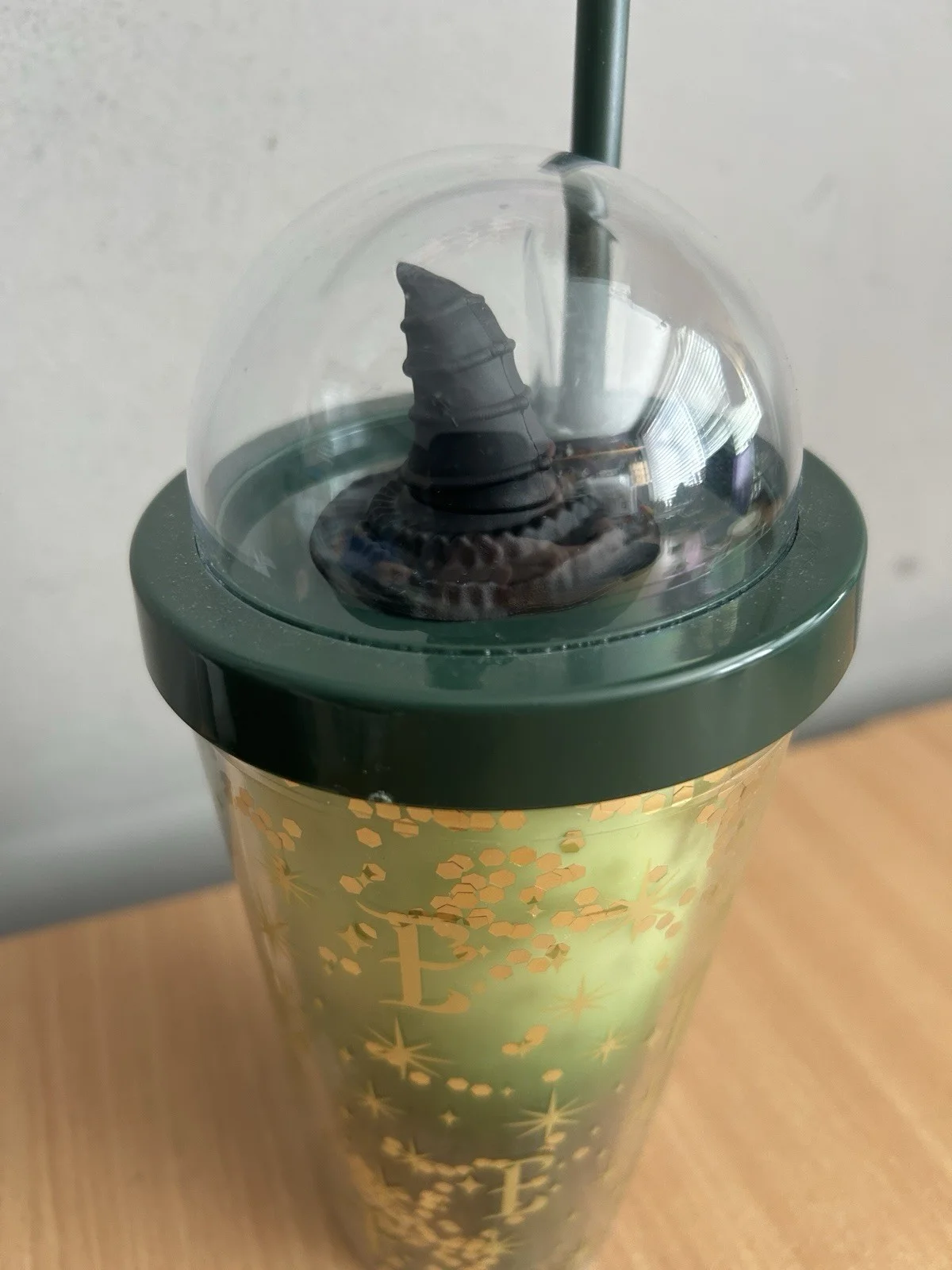 Wicked Exclusive Elphaba Witch Hat Plastic Drinks Glass Tumbler Lid Straw, image 3