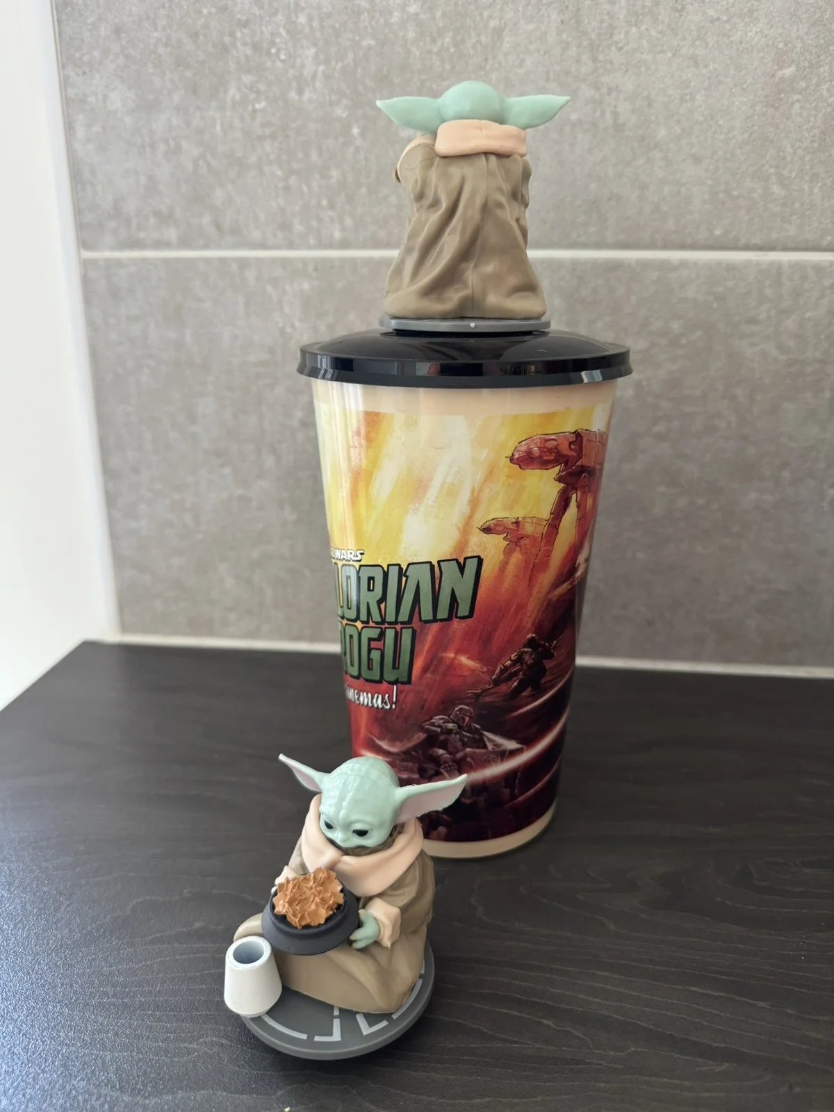 The Mandalorian And Grogu Popcorn Bucket + Cup With Figure Odeon Official Merch, изображение 4