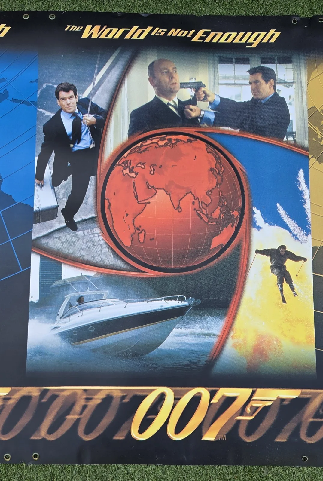 Original cinema movie d/s vinyl banner poster James Bond The World Is Not Enough, изображение 4