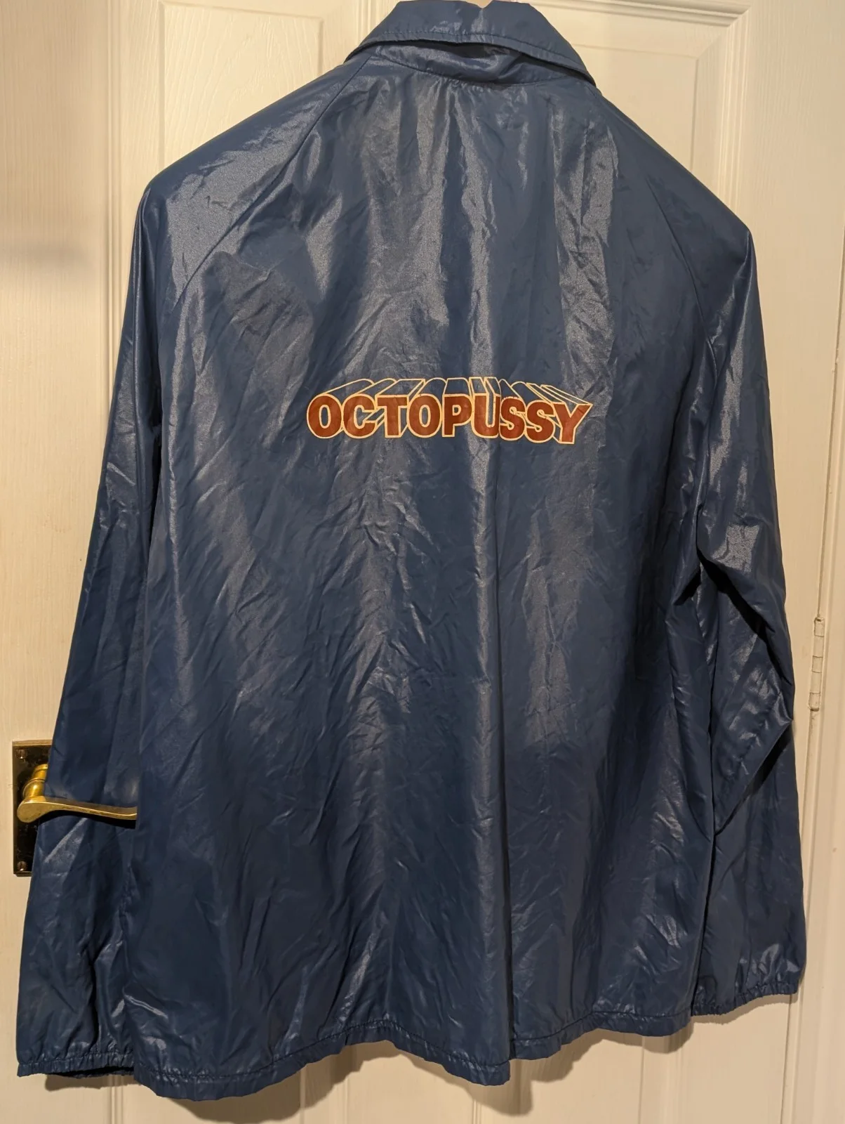 James Bond 1983 Octopussy Crew Jacket Roger Moore Rare Vintage, изображение 2