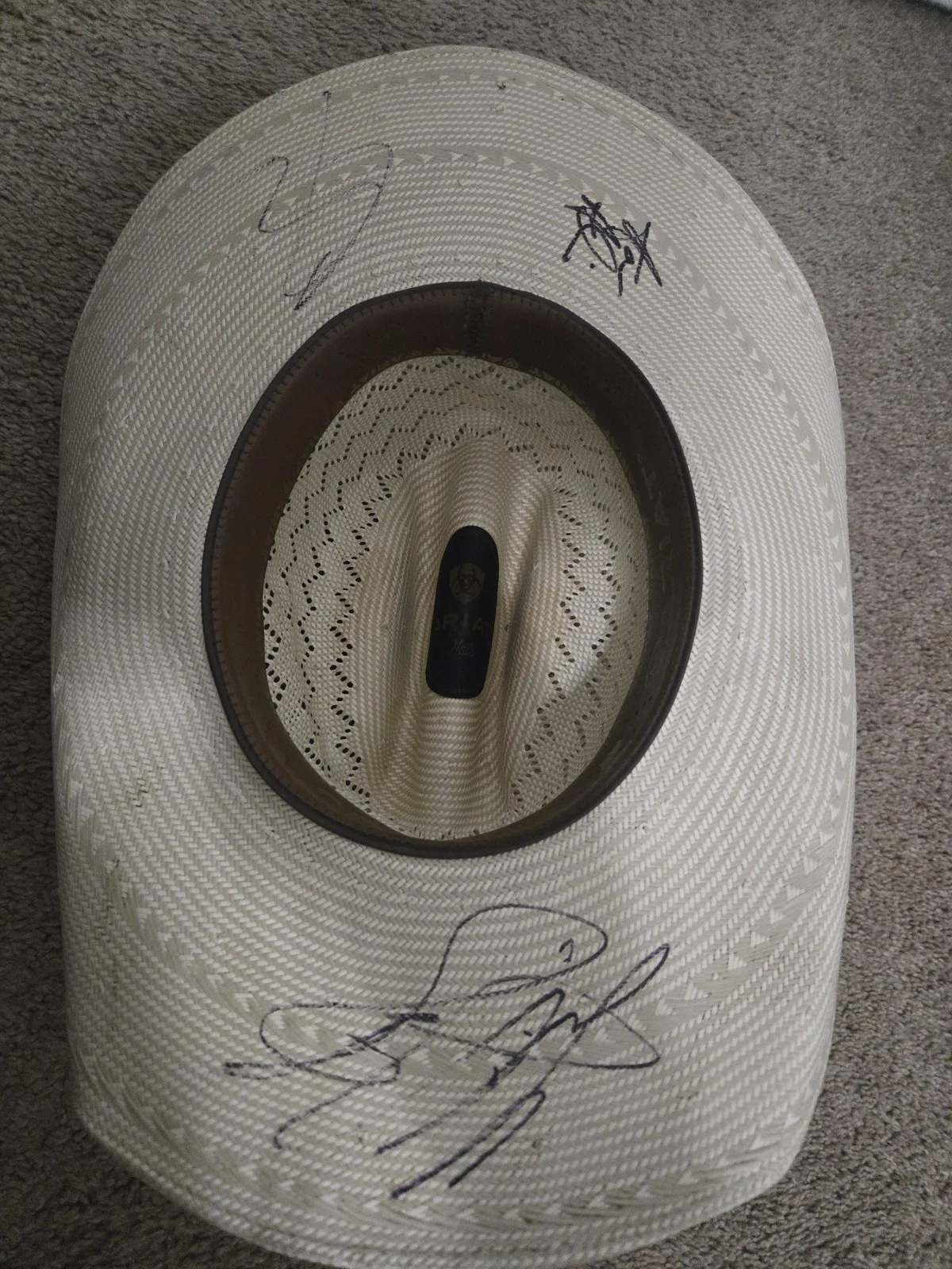 Cowboy Hat Autographed By Thomas Rhett, Laine Hardy, Kip Moore, изображение 5