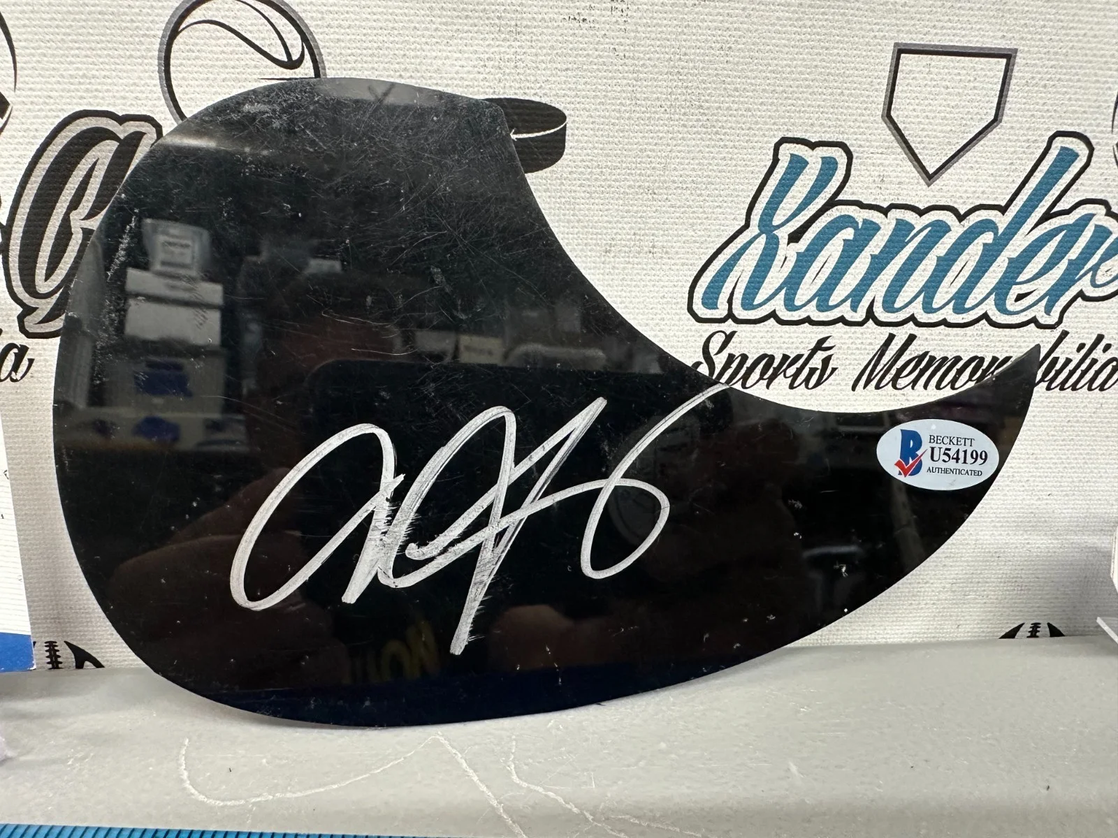 JONNY LANG SIGNED AUTOGRAPHED BLACK ACOUSTIC GUITAR PICK GUARD-BECKETT BAS COA, image 2