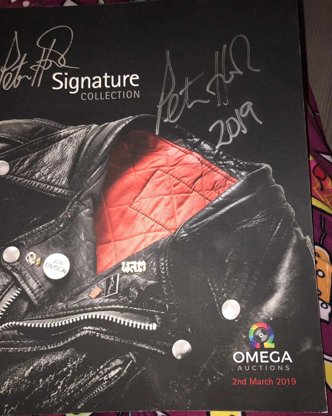 Autographed PETER HOOK Joy Division Sig Collection Omega 2019 Auction catalog UK, изображение 3