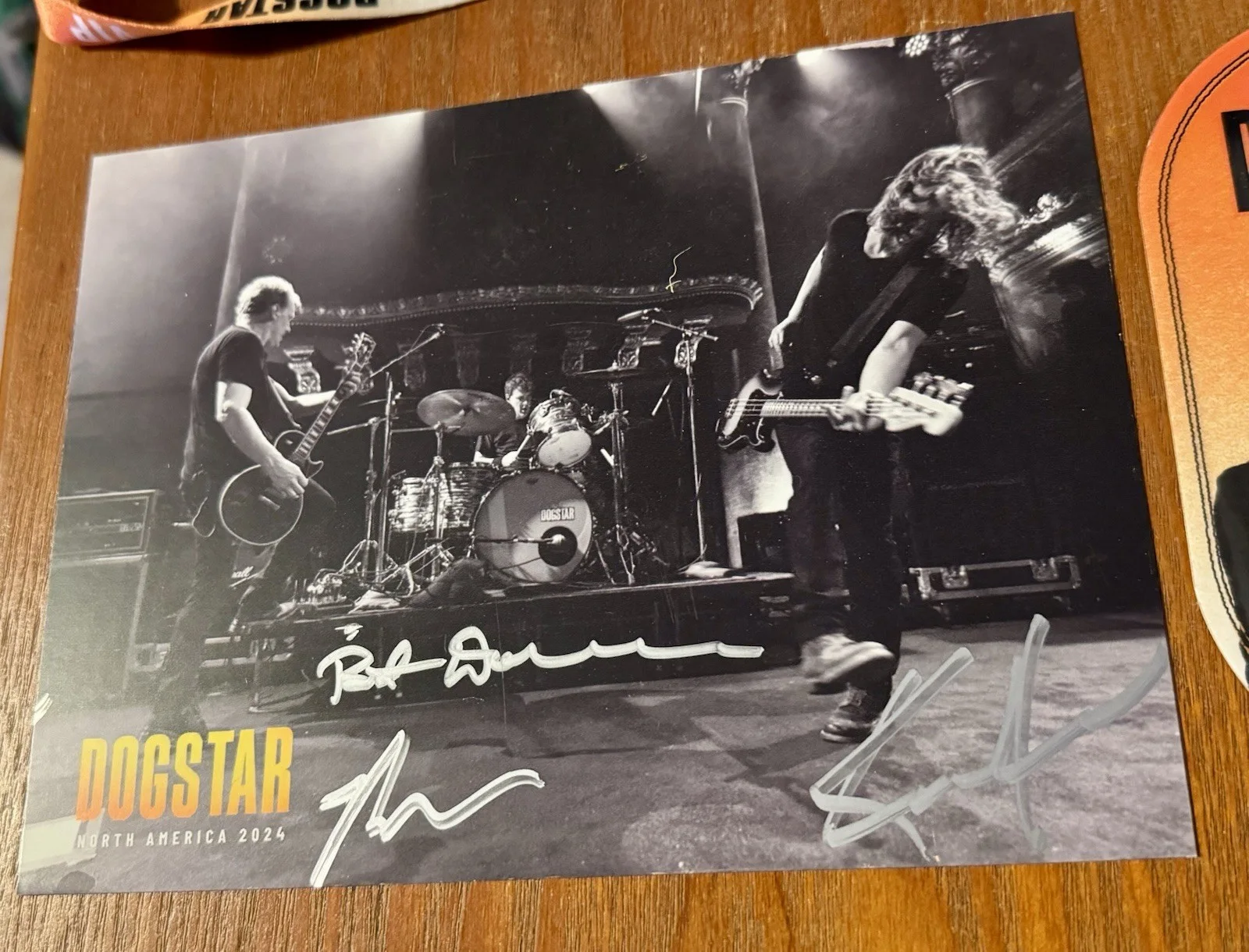DOGSTAR SIGNED PHOTO & 2024 VIP Meet & Greet LAMINATE PASS Keanu Reeves!, изображение 2