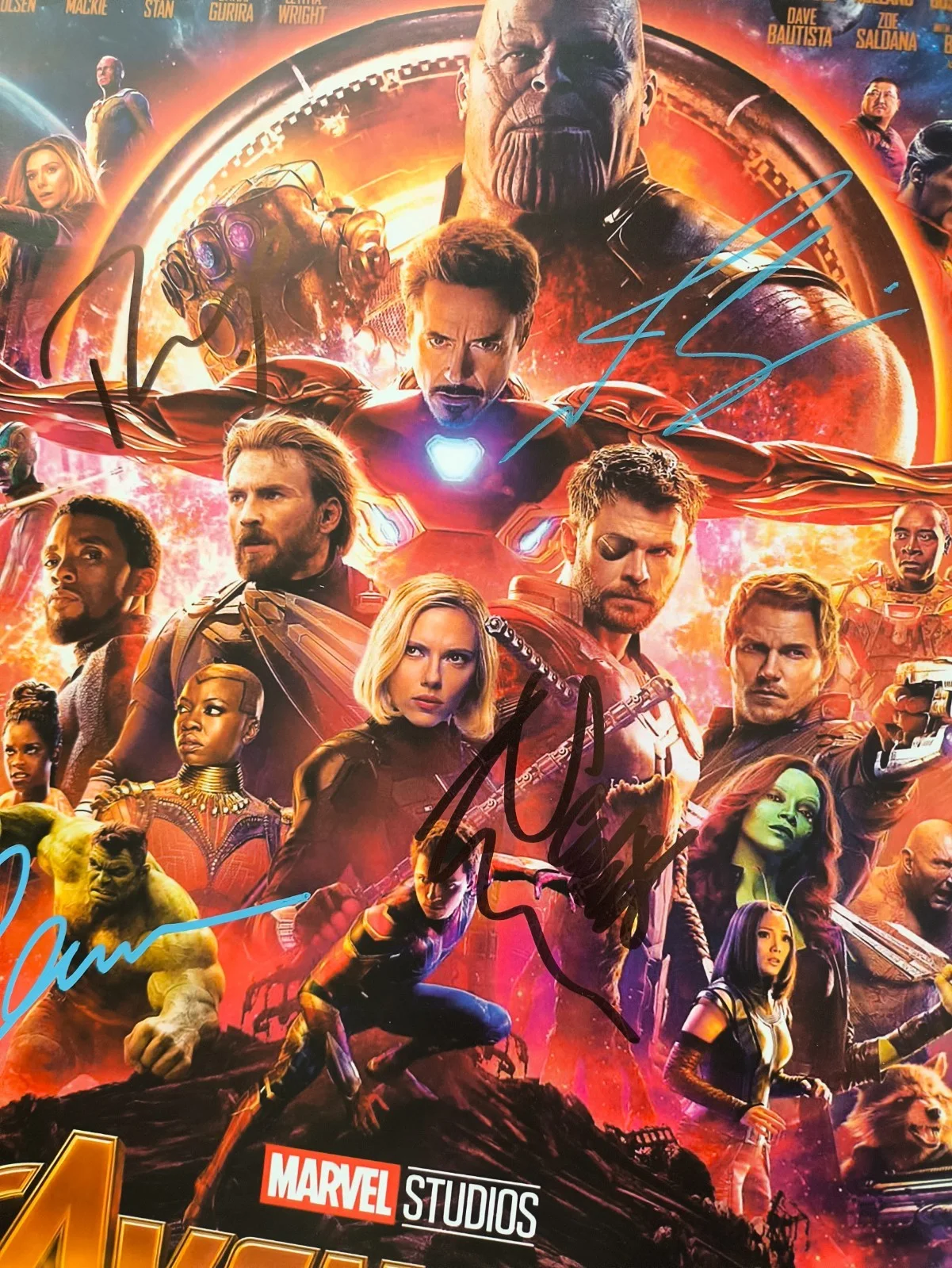 Robert Downey Jr, Tom Holland, Josh Brolin, Scarlett Johansson, Evans — Autograph Robert Downey Jr, Holland, Brolin, Johansson, Evans Signed 11x17, изображение 2
