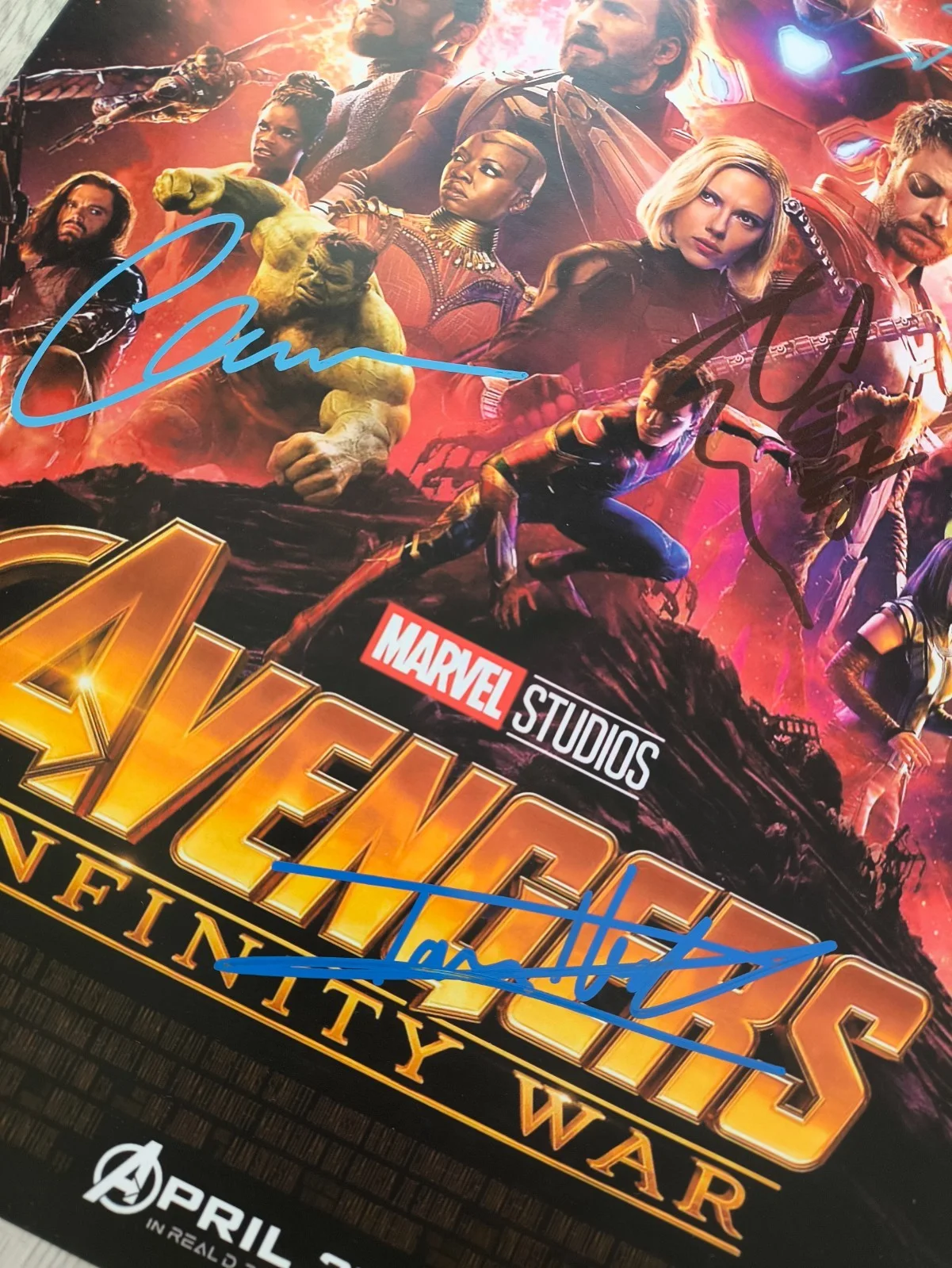 Robert Downey Jr, Tom Holland, Josh Brolin, Scarlett Johansson, Evans — Autograph Robert Downey Jr, Holland, Brolin, Johansson, Evans Signed 11x17, изображение 3