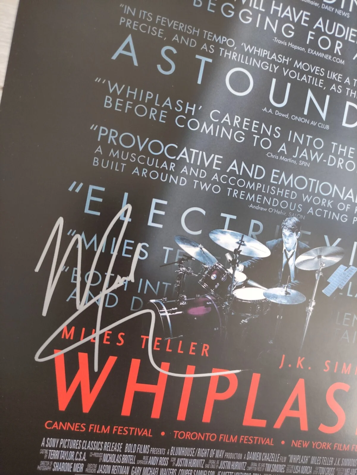 Miles Teller — Autograph Miles Teller Signed 11x17 Poster ( Whiplash ), изображение 2