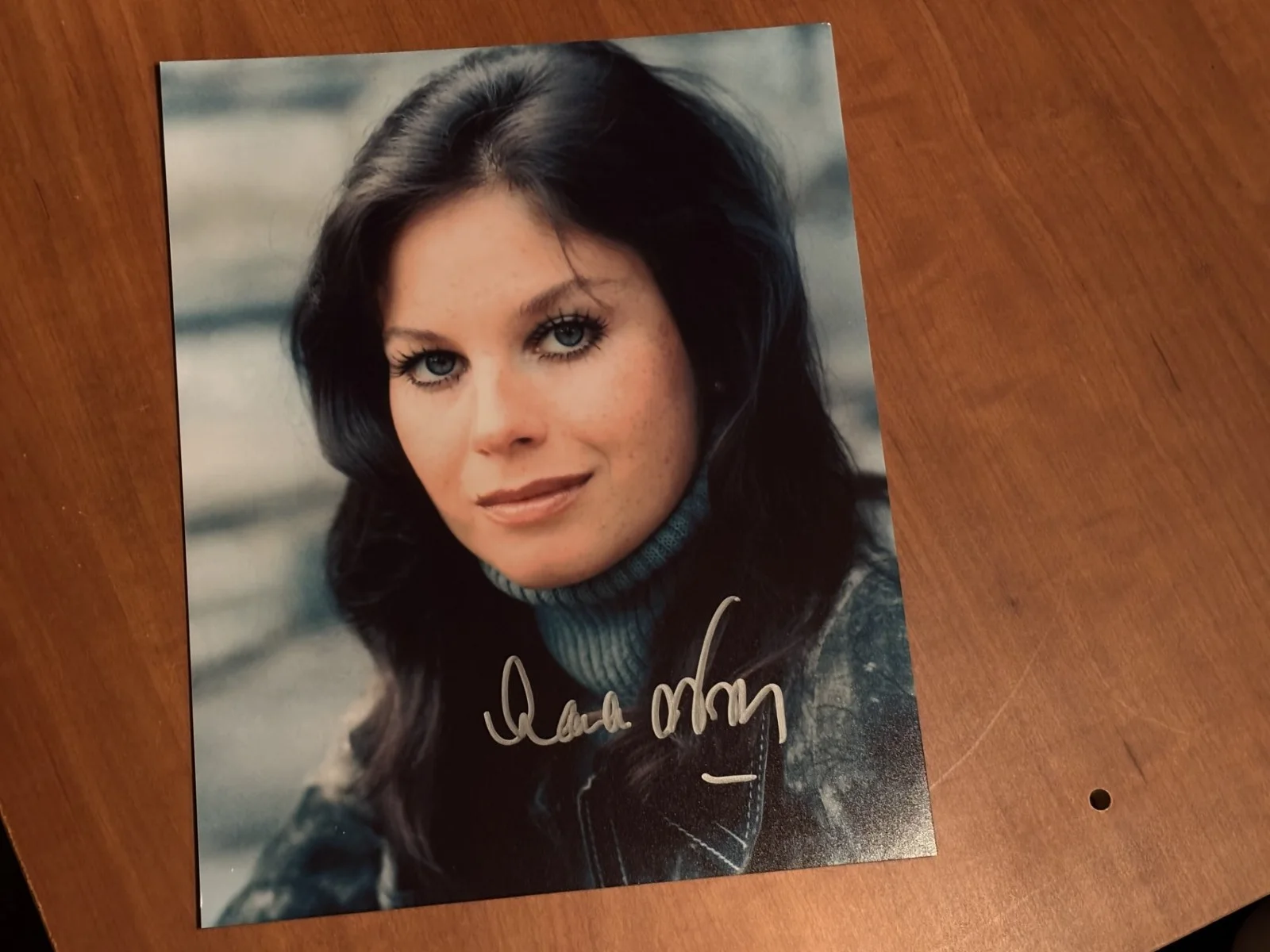 Lana Wood — LANA WOOD 8x10 autographed signed photo SEXY Hand signed in LA 2025 Bond Girl!
