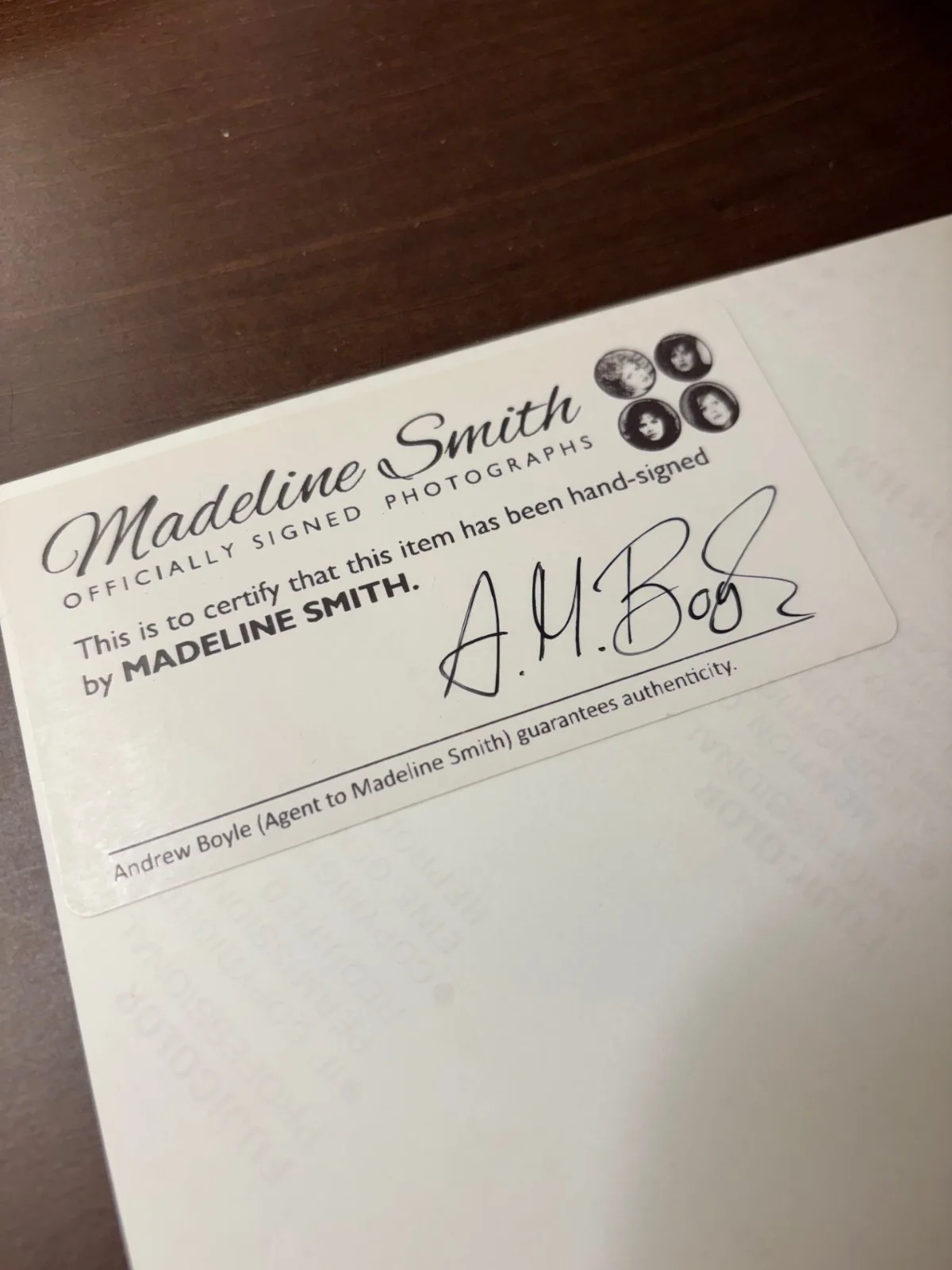 Madeline Smith — Madeline Smith 8x10 autographed signed photo SEXY Hand signed from England, изображение 2