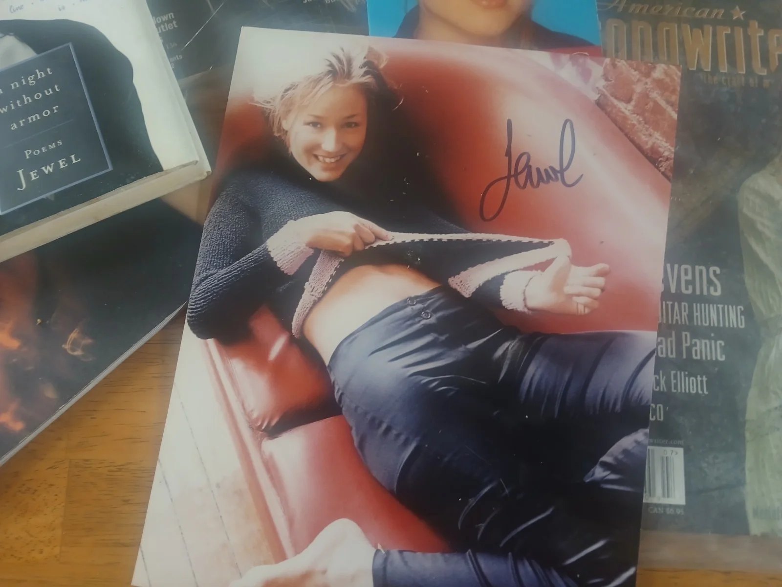 JEWEL KILCHER RARE!! SIGNED PHOTO COA & MORE, image 2