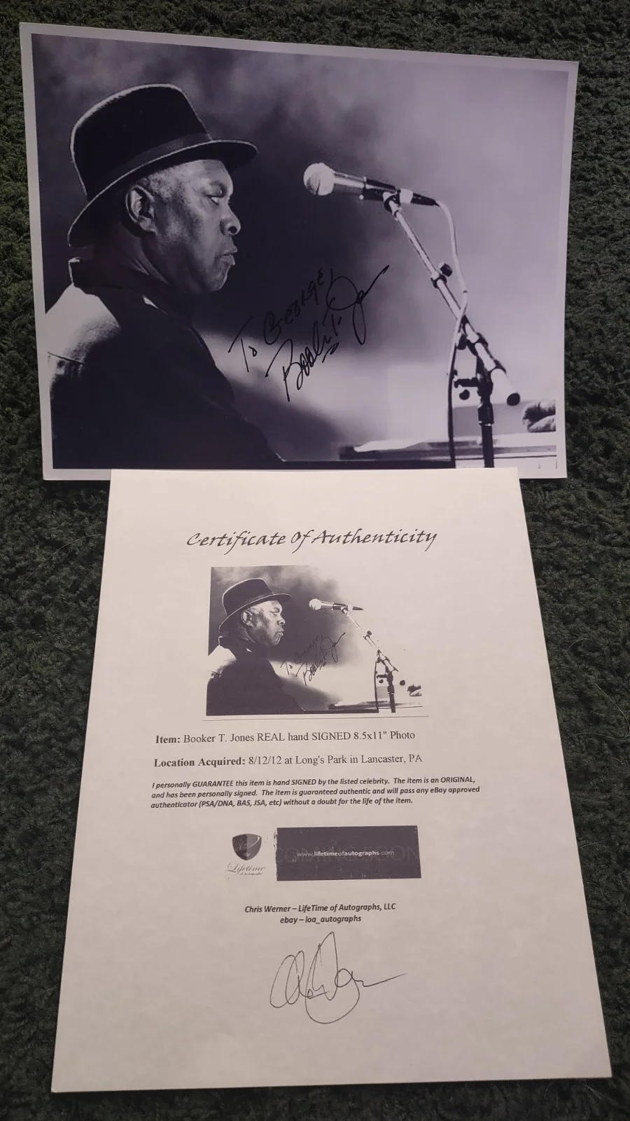 Booker T & The MG's - An 8 X 10 B & W Autographed Photo of Booker T With COA, изображение 2