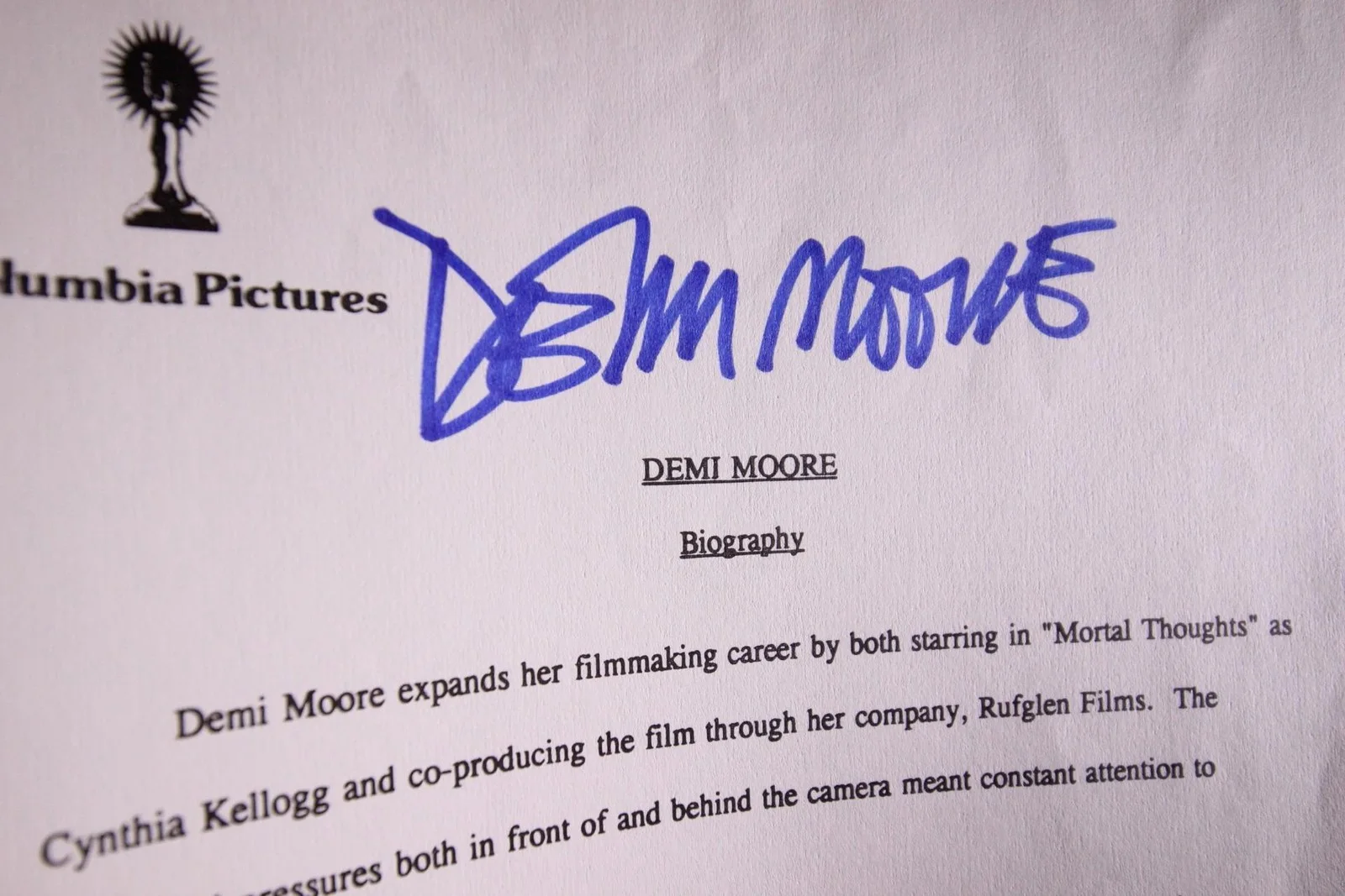 Demi Moore — DEMI MOORE (GHOST~A FEW GOOD MEN~INDECENT PROPOSAL) AUTOGRAPH PROMO SHEET~, image 2
