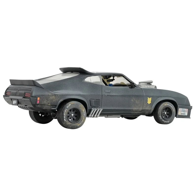 Tom Hardy — Tom Hardy Autographed Mad Max 1:18 Die-Cast V8 Interceptor 1973 Ford Falcon XB, изображение 4