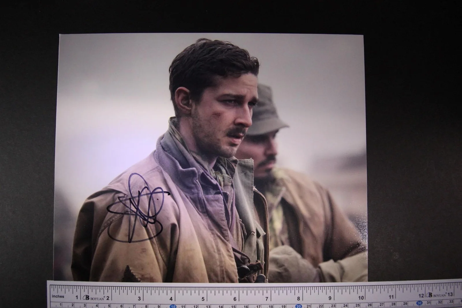 Shia LaBeouf — SHIA LEBEOUF (HONEY BOY~PEANUT BUTTER FALCON~HOLES~DISTURBIA) AUTOGRAPH PHOTO~