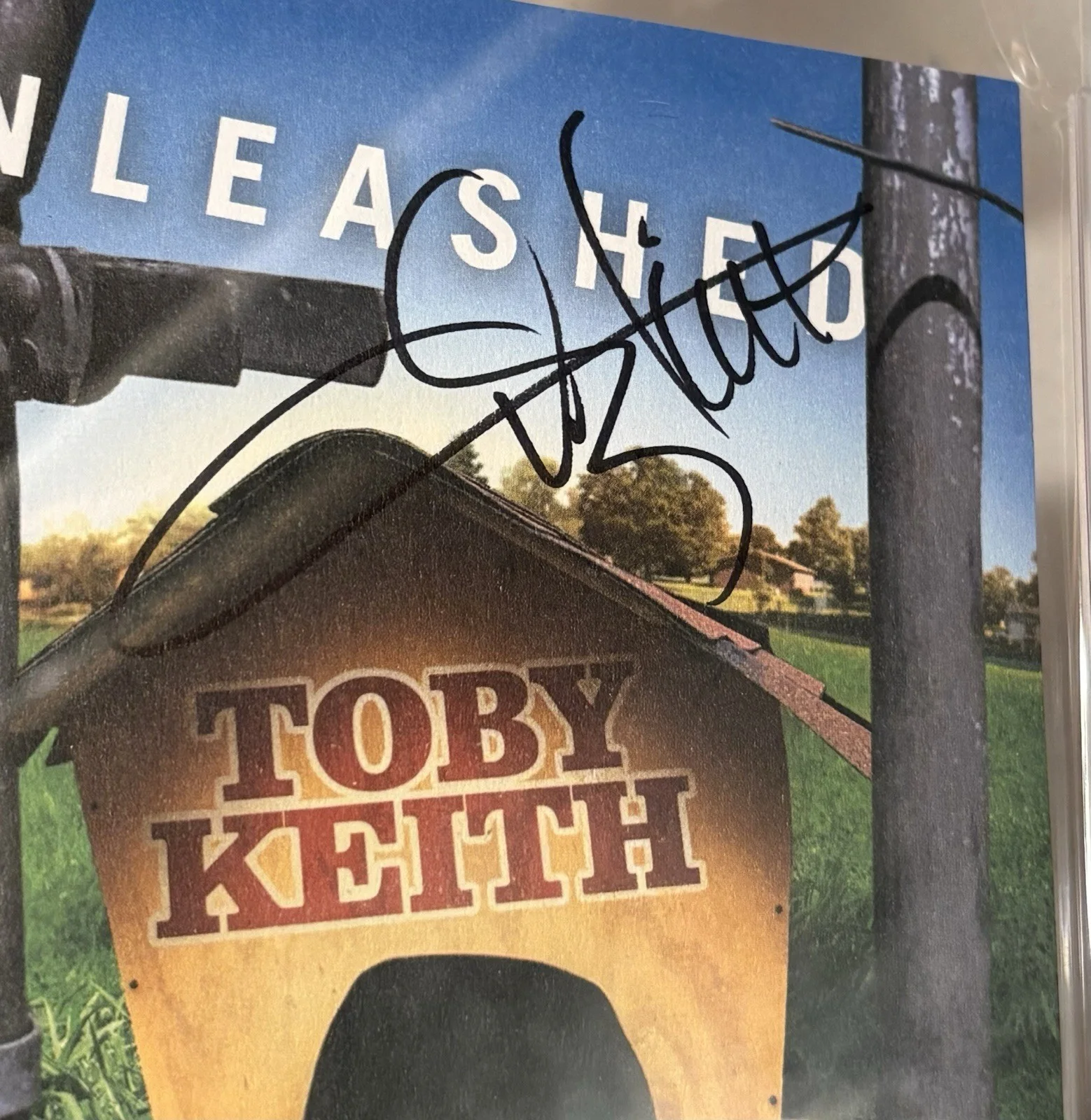 TOBY KEITH SIGNED PSA/DNA AUTHENTIC SLABBED CD Unleashed, image 2