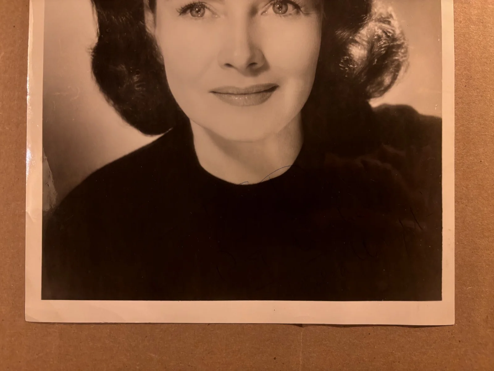 Teresa Wright Rare Autographed 8/10 Photo '50s Mrs. Miniver Shadow Of Doubt, image 3