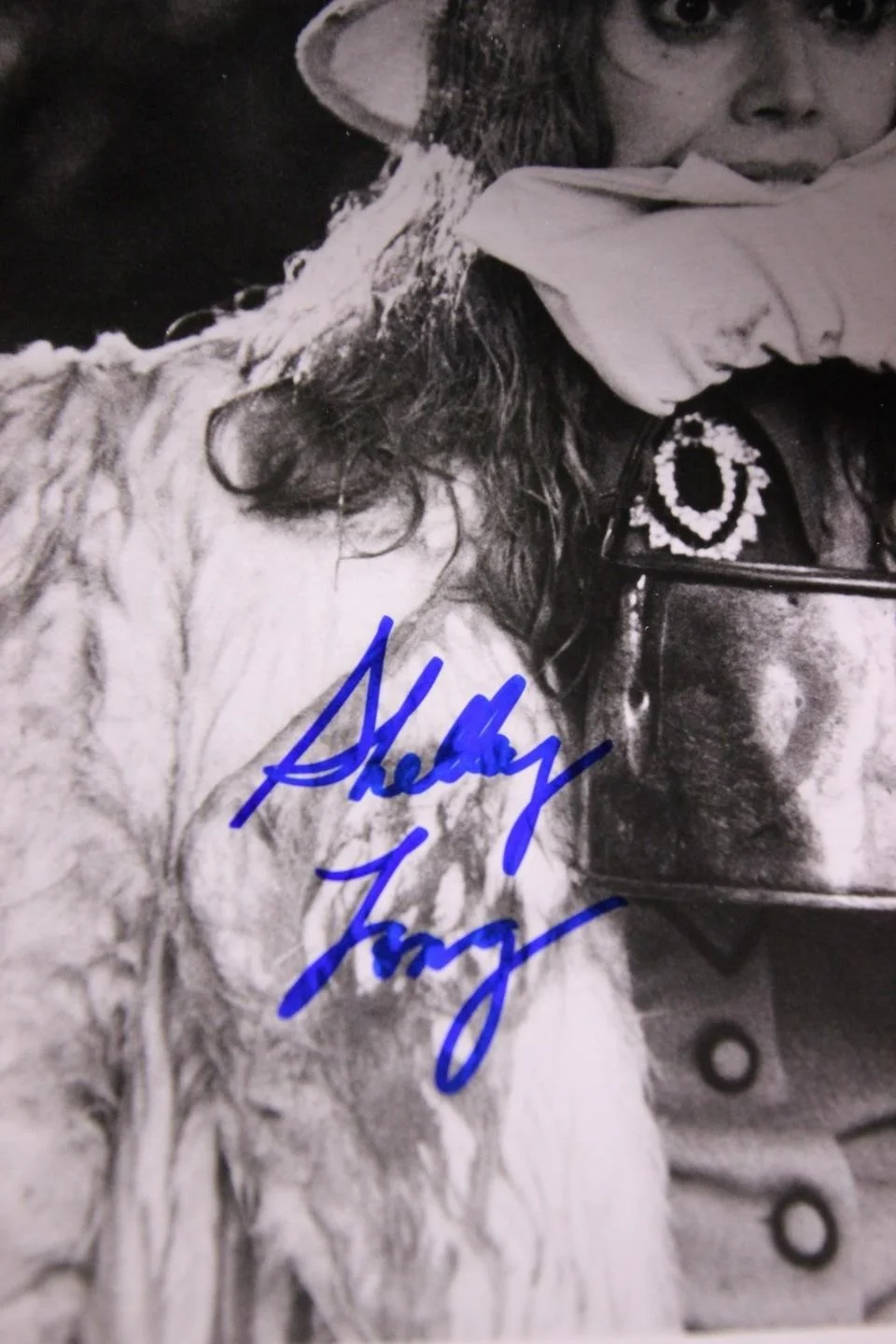 Shelley Long — SHELLEY LONG (CHEERS~FRASIER~TROOP BEVERLY HILLS) AUTOGRAPH PHOTO~, image 2