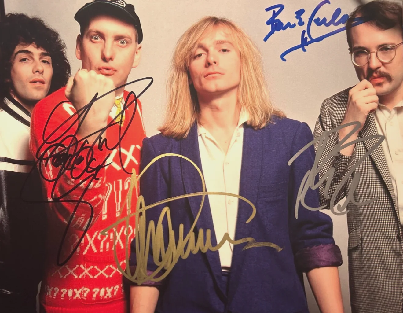 CHEAP TRICK Band Signed 8x10" Authentic Original Autographs GENUINE w/COA, image 3