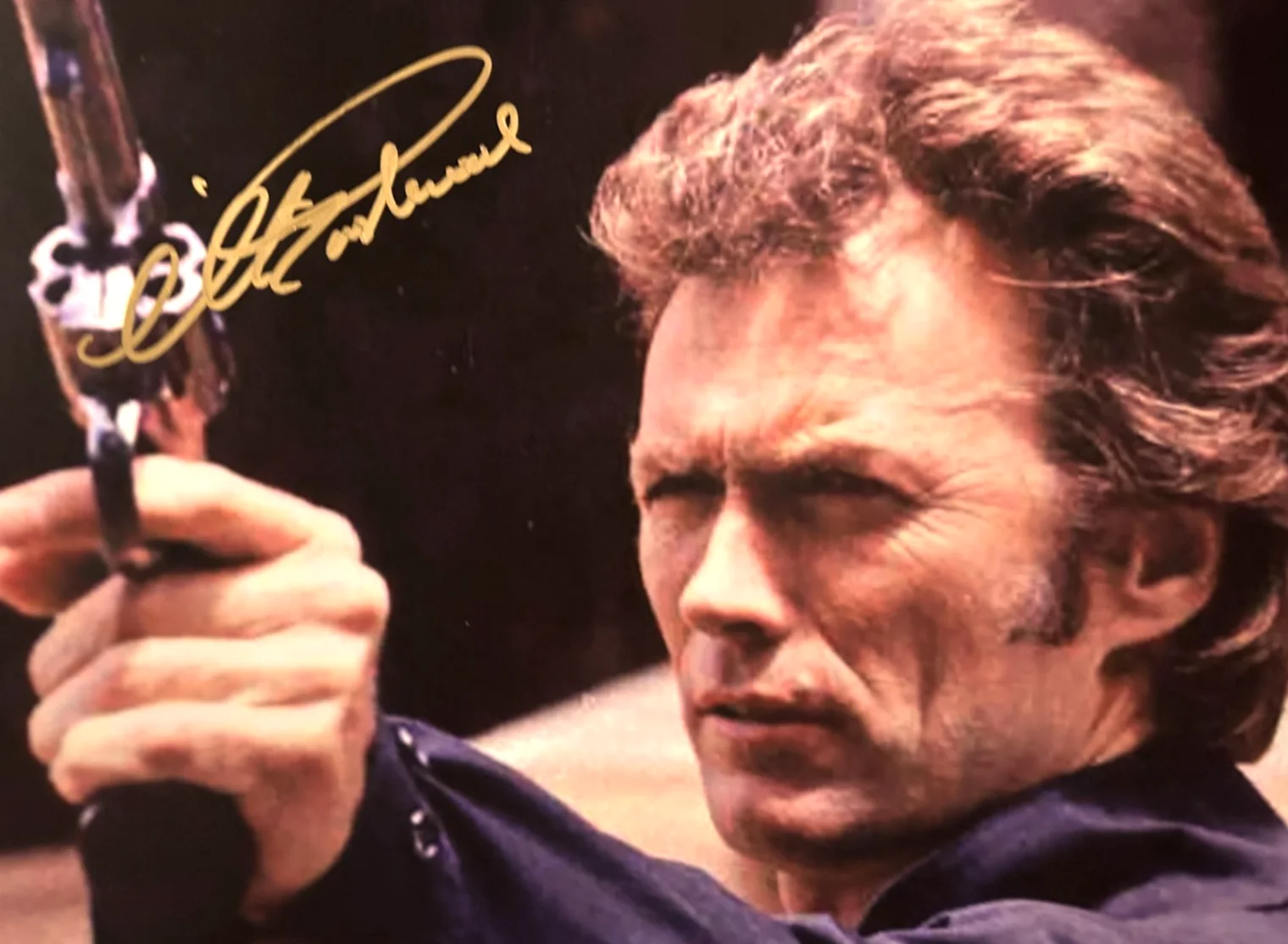 Clint Eastwood — Clint Eastwood Signed (Dirty Harry) 8x10" Authentic Autograph GENUINE w/COA, изображение 3