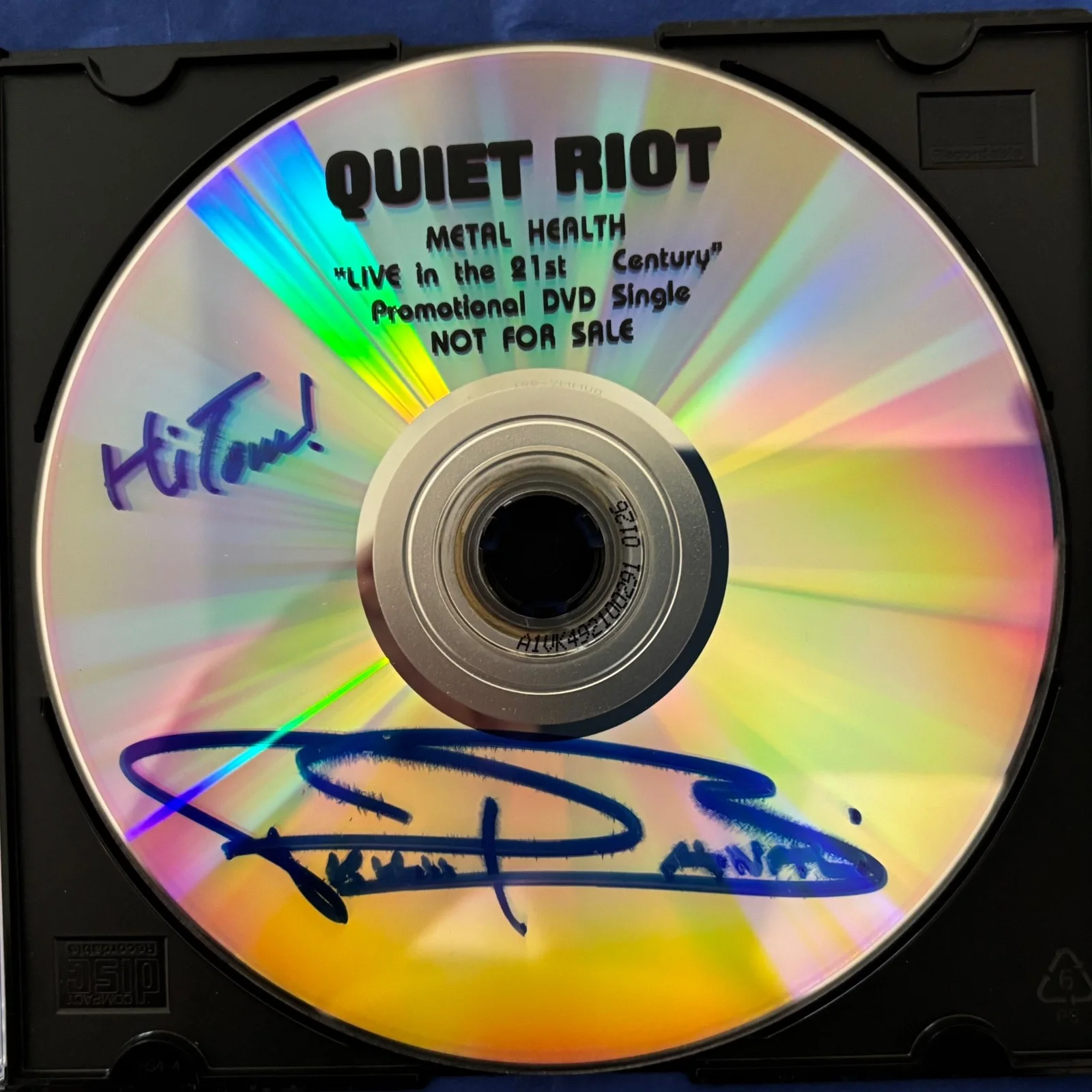 QUIET RIOT - 2016 Frankie Banali R.I.P. SIGNED Metal Health DVD Single (Not CD), изображение 2
