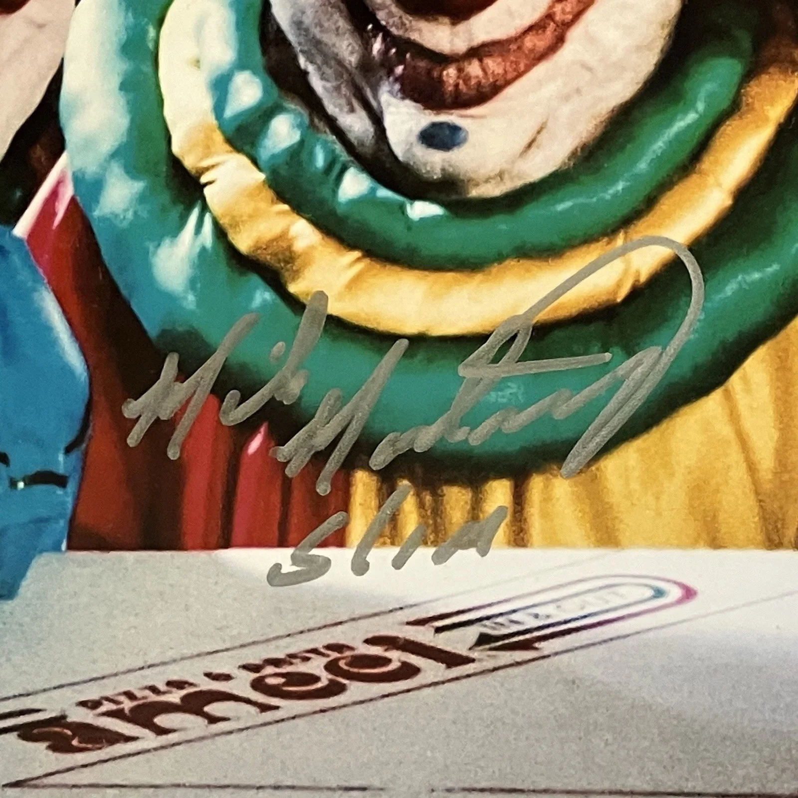 Mike Martinez — Killer Clowns From Outer Space Mike Martinez Signed Photo + Acrylic Standup JSA, image 3