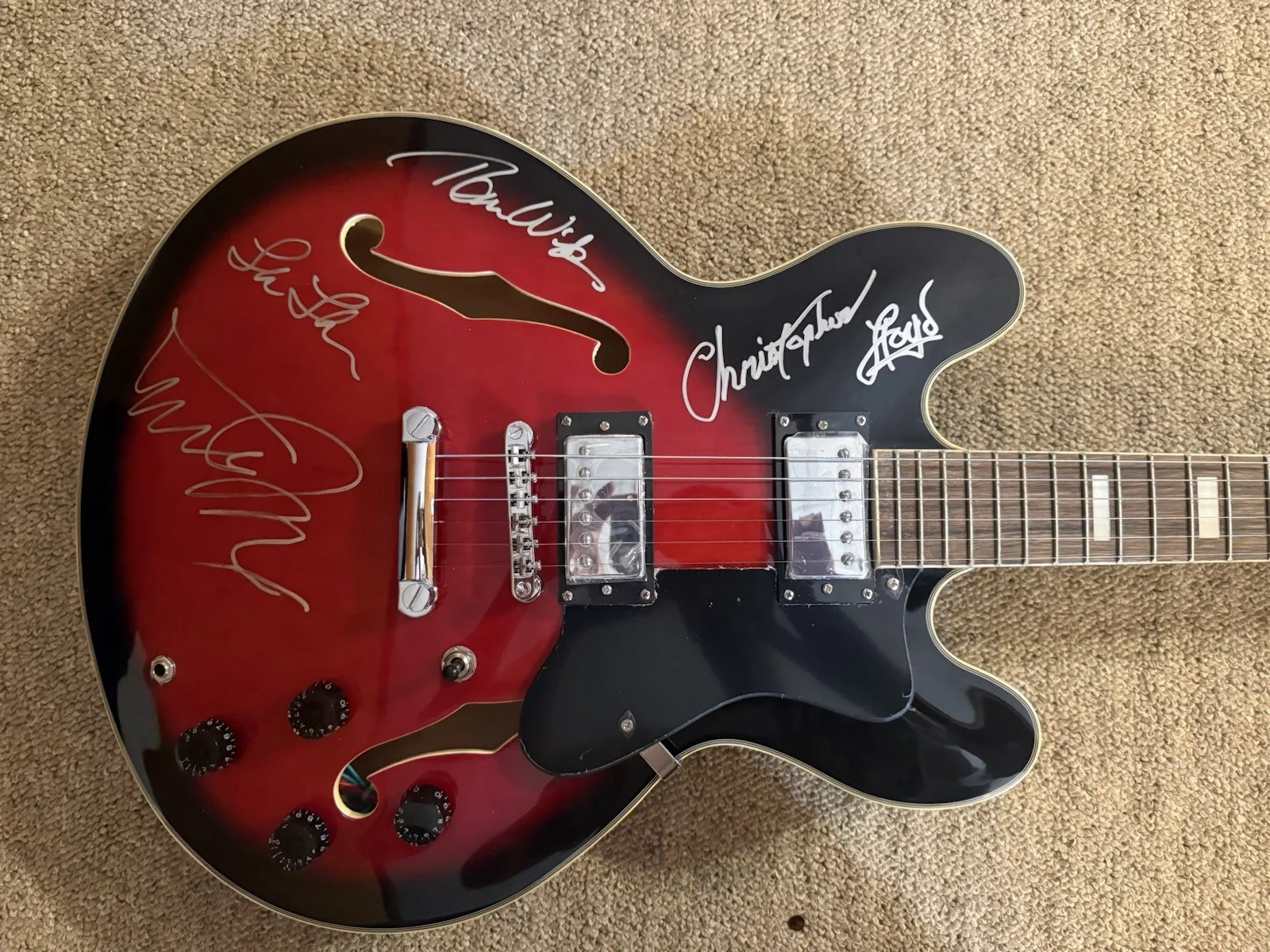 Back To The Future Signed Guitar - Michael J. Fox + Main Cast! JSA, image 2
