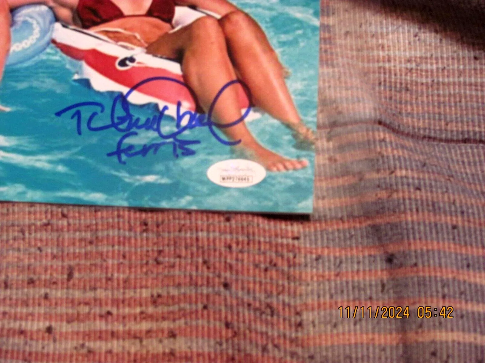 Kristy McNichol / Tatun O'Neal — Kristy McNichol & Tatum O'Neal Dual Autographed Signed 8x10 Photo - JSA, изображение 2