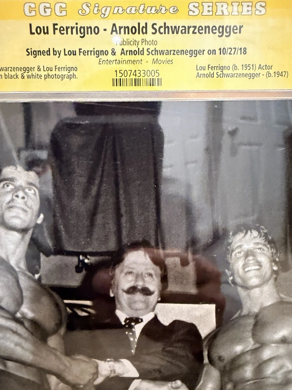 Arnold Schwarzenegger, Lou Ferrigno — Arnold Schwarzenegger and Lou Ferrigno Signed Photo (8x10) - CGC Authenticated, изображение 3