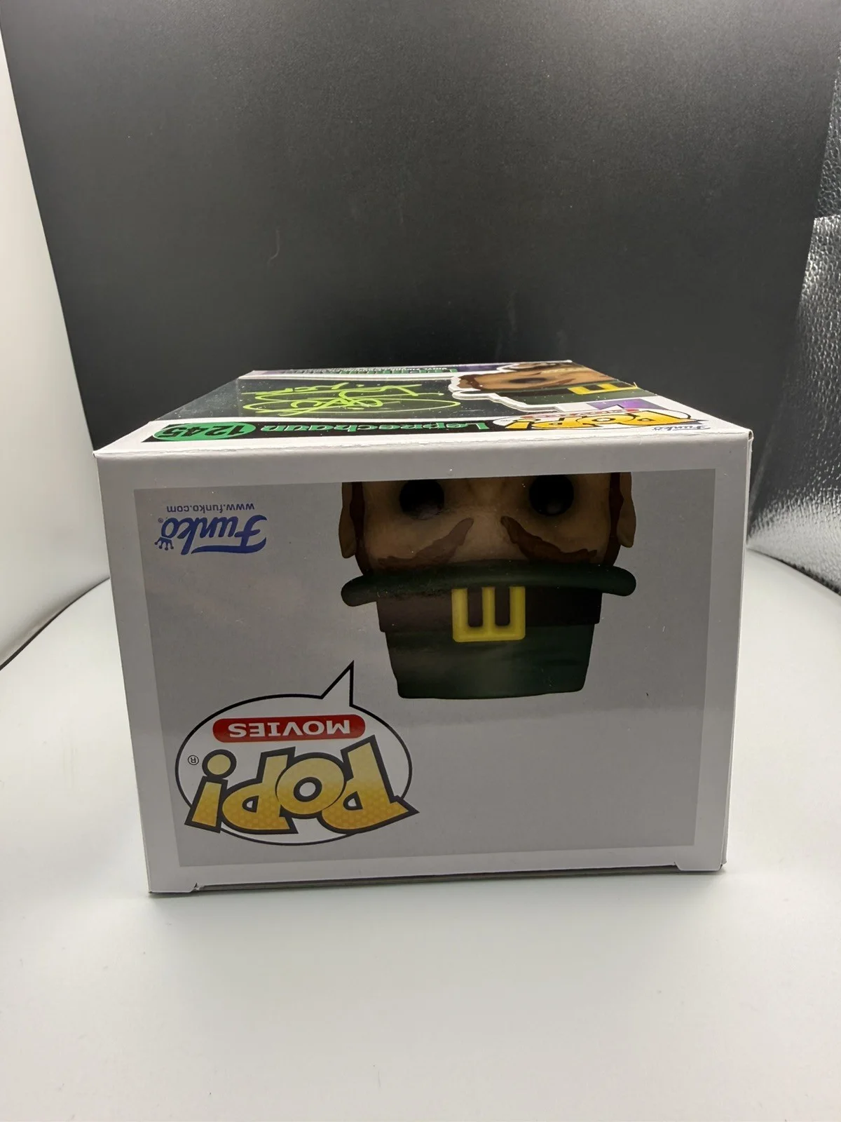 WARWICK DAVIS — WARWICK DAVIS Leprechaun signed Funko Pop Horror Sci Fi Beckett COA, image 2