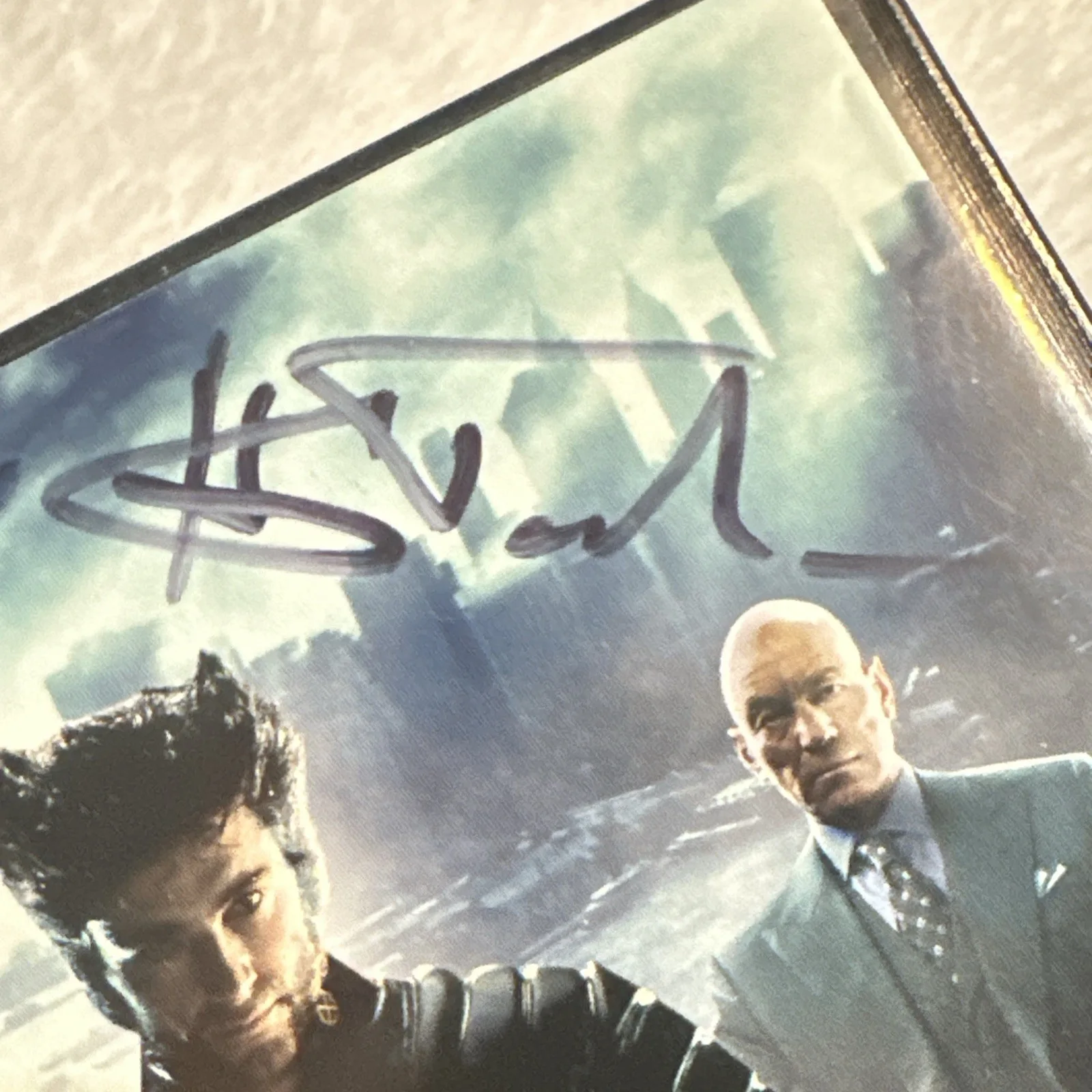 Hugh Jackman — Hugh Jackman Signed X-Men DVD 2000 Autographed Marvel Movie Collectible, изображение 3