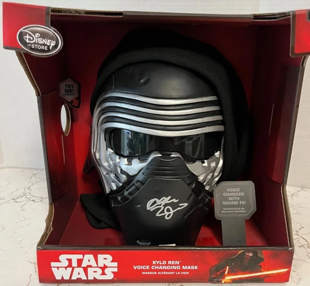 Adam Driver — Adam Driver Signed Star Wars Kylo Ren Mask Celebrity Authentics! Free Shipping!