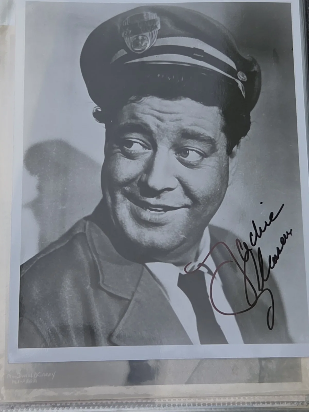 JACKIE GLEASON AUTOGRAPHED PHOTO HONEYMOONERS SMOKEY AND THE BANDIT AUTHENTIC, изображение 4