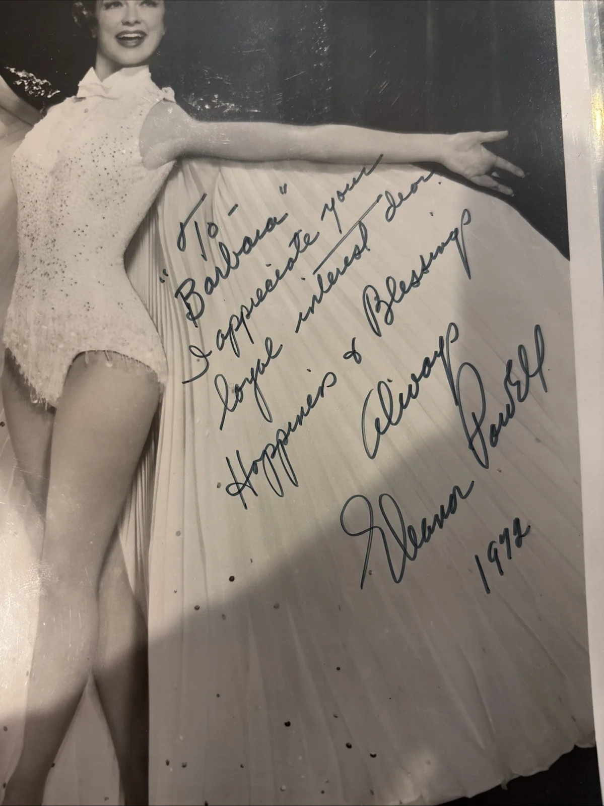 Eleanor Powell — Strikingly Glamorous 8x10 Signed Photo Golden Age Actress/Dancer Eleanor Powell, image 2