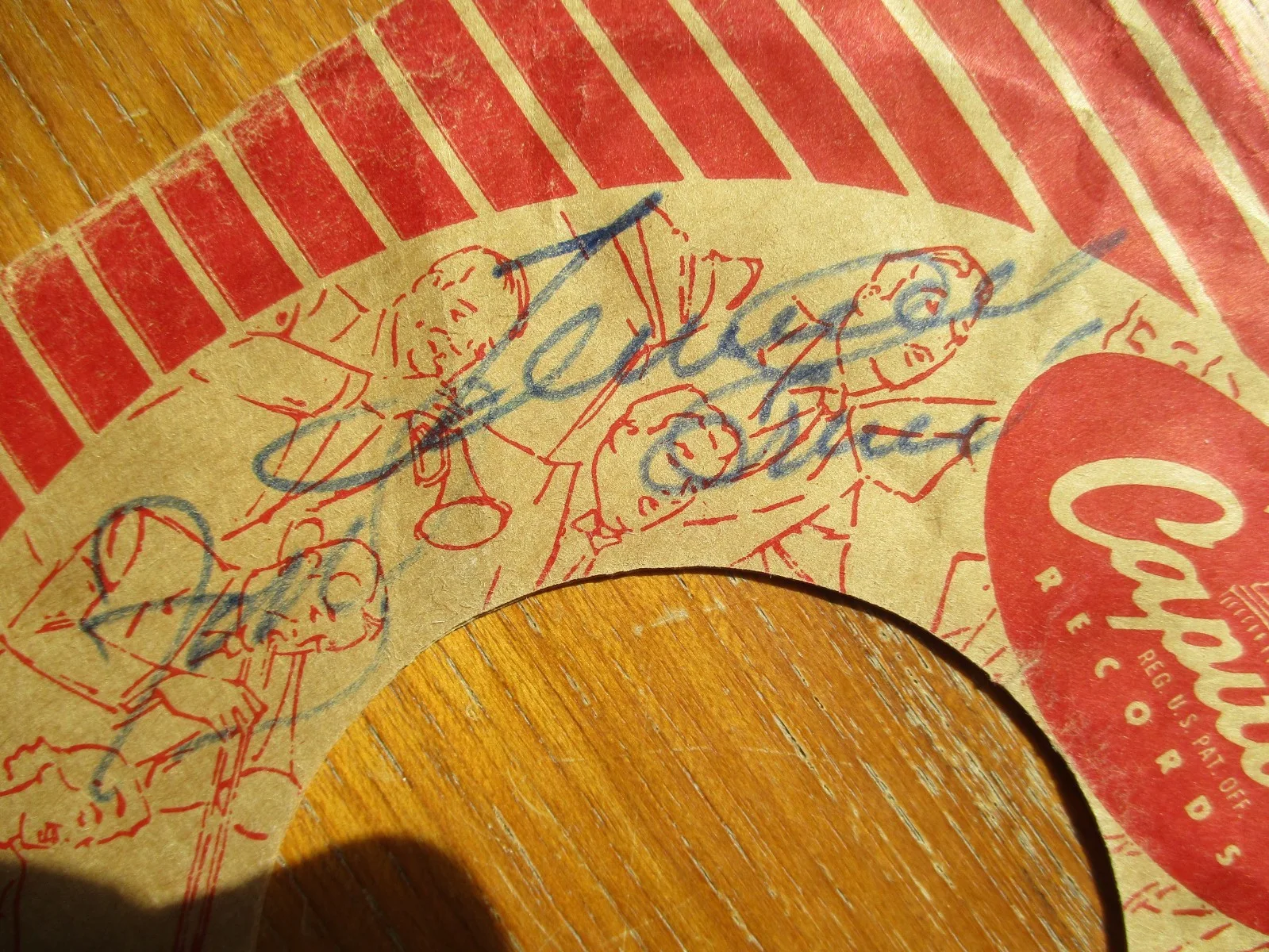 Signed Merle Travis & Tennessee Ernie Ford Sixteen Tons 45 Sleeve John Gilliland, изображение 3