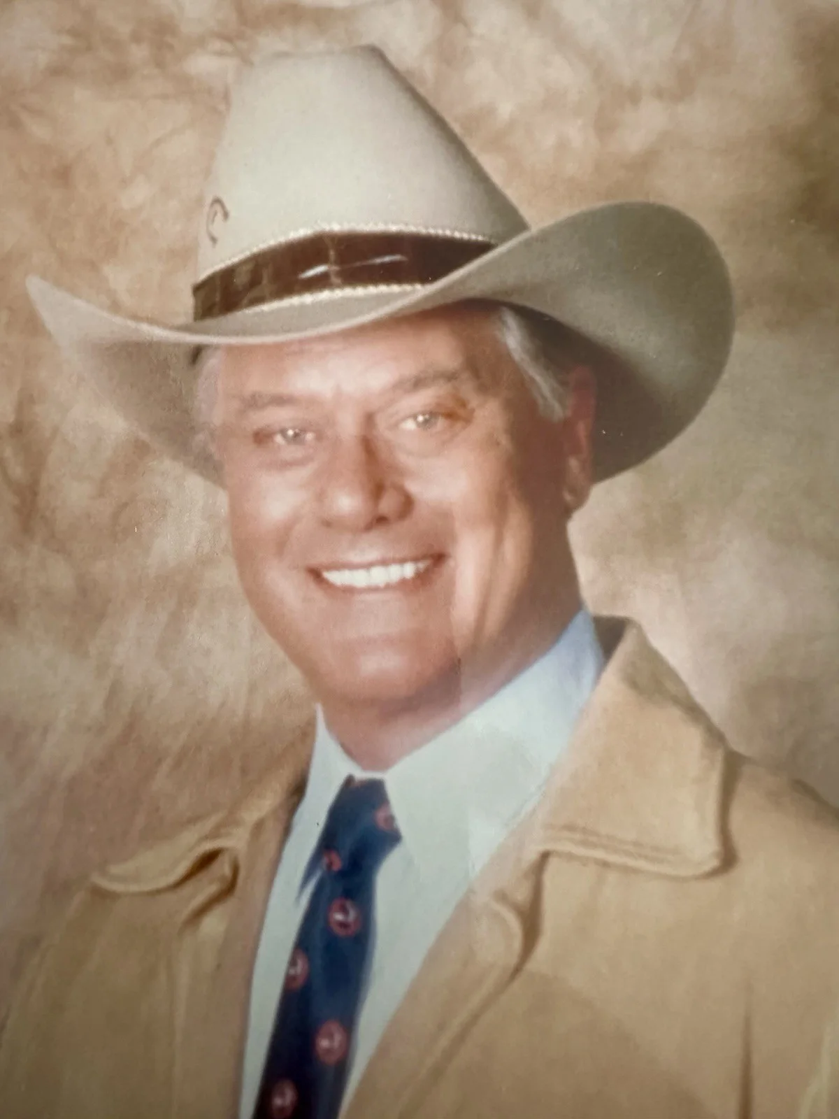 Larry Hagman “Dallas/JR EWING” Signed Photo With COA, image 2