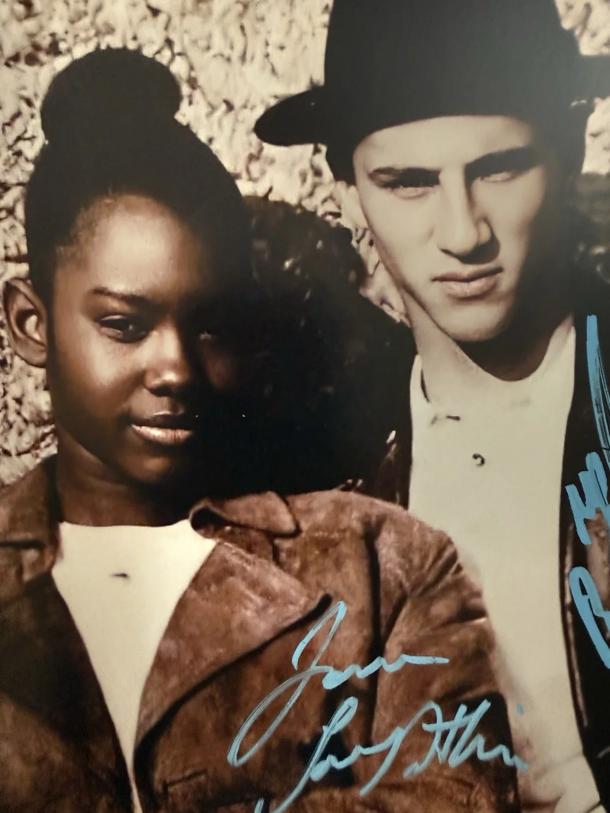 Lillo Brancato, Taral Hicks — Taral Hicks & Lillo Brancato Signed 8x10 A Bronx Tale Signed Photo, изображение 4