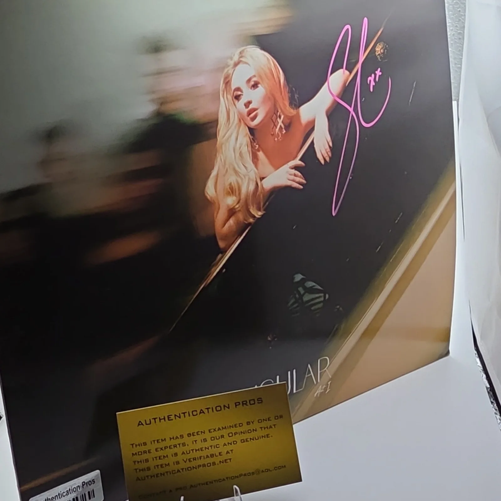 Sabrina Carpenter Autographed Vinyl Record Singular ACT I Authentication Pros, image 4