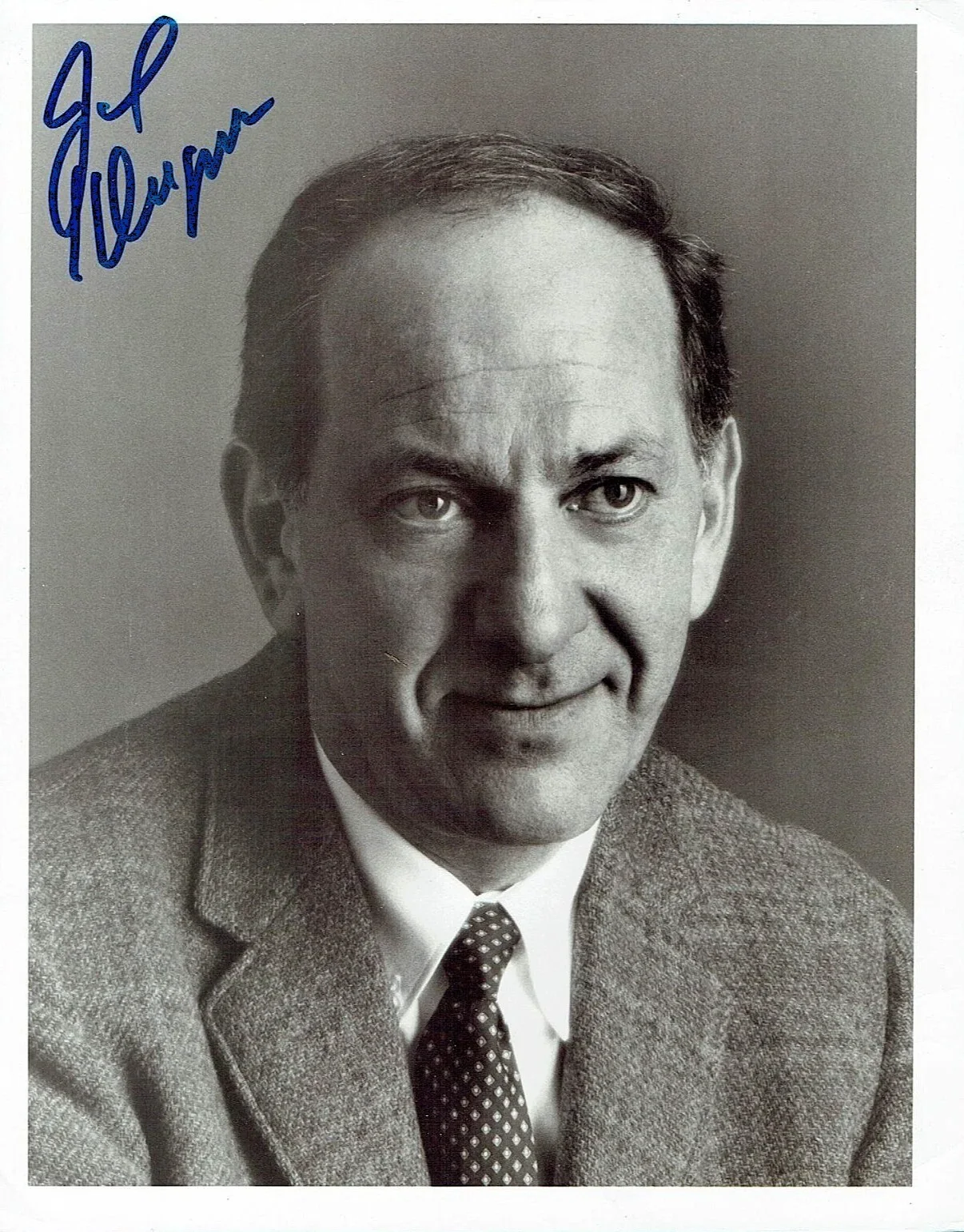 Jack Klugman — JACK KLUGMAN HAND SIGNED B/W PHOTO AUTOGRAPH ODD COUPLE 7-1/4 x 9-1/4