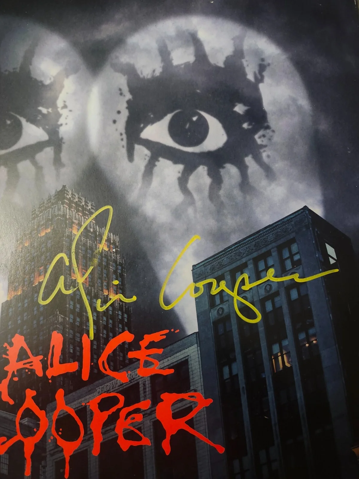 Alice Cooper signed Auto Detroit Stories LP Vinyl Record NICE never played, image 2