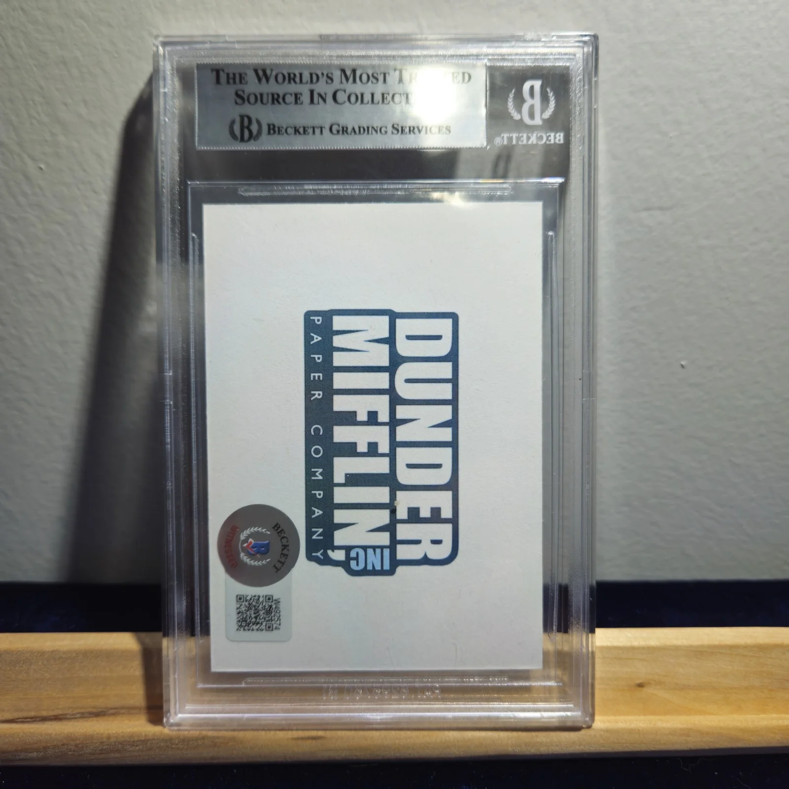 Rainn Wilson — RAINN WILSON DWIGHT SCHRUTE Authentic Autograph Custom Beckett Trading Card, image 2