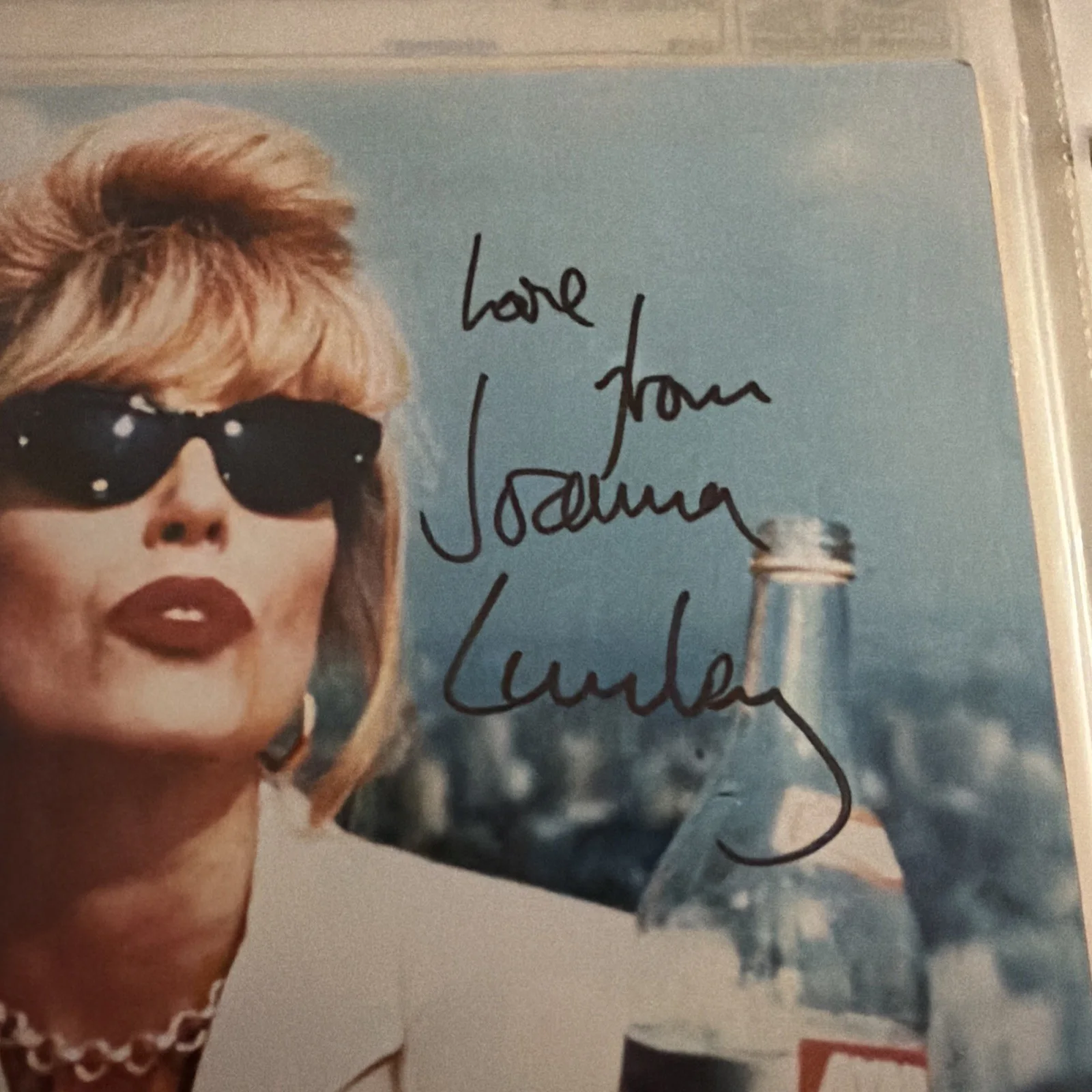 Joanna Lumley Signed 8x10 Photo Patsy Stone Absolutely Fabulous Autograph, image 2