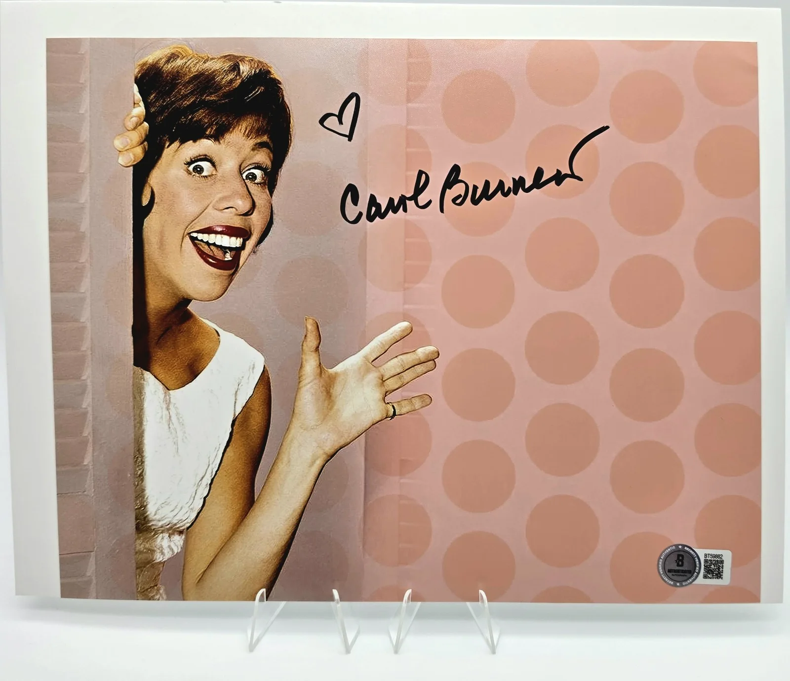 Carol Burnett — Carol Burnett Signed 8x10 Photo Beckett BAS COA TV Comedy Legend Autograph, изображение 2