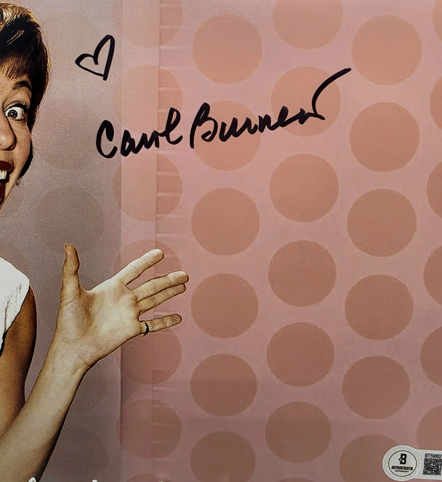 Carol Burnett — Carol Burnett Signed 8x10 Photo Beckett BAS COA TV Comedy Legend Autograph, изображение 3