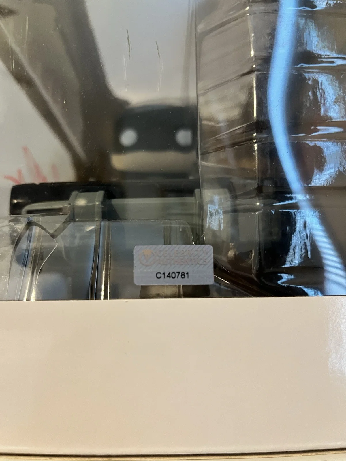 Robert Pattinson — Robert Pattinson Signed DC Batman In Batmobile Funko Pop #282 Celebrity COA, изображение 3