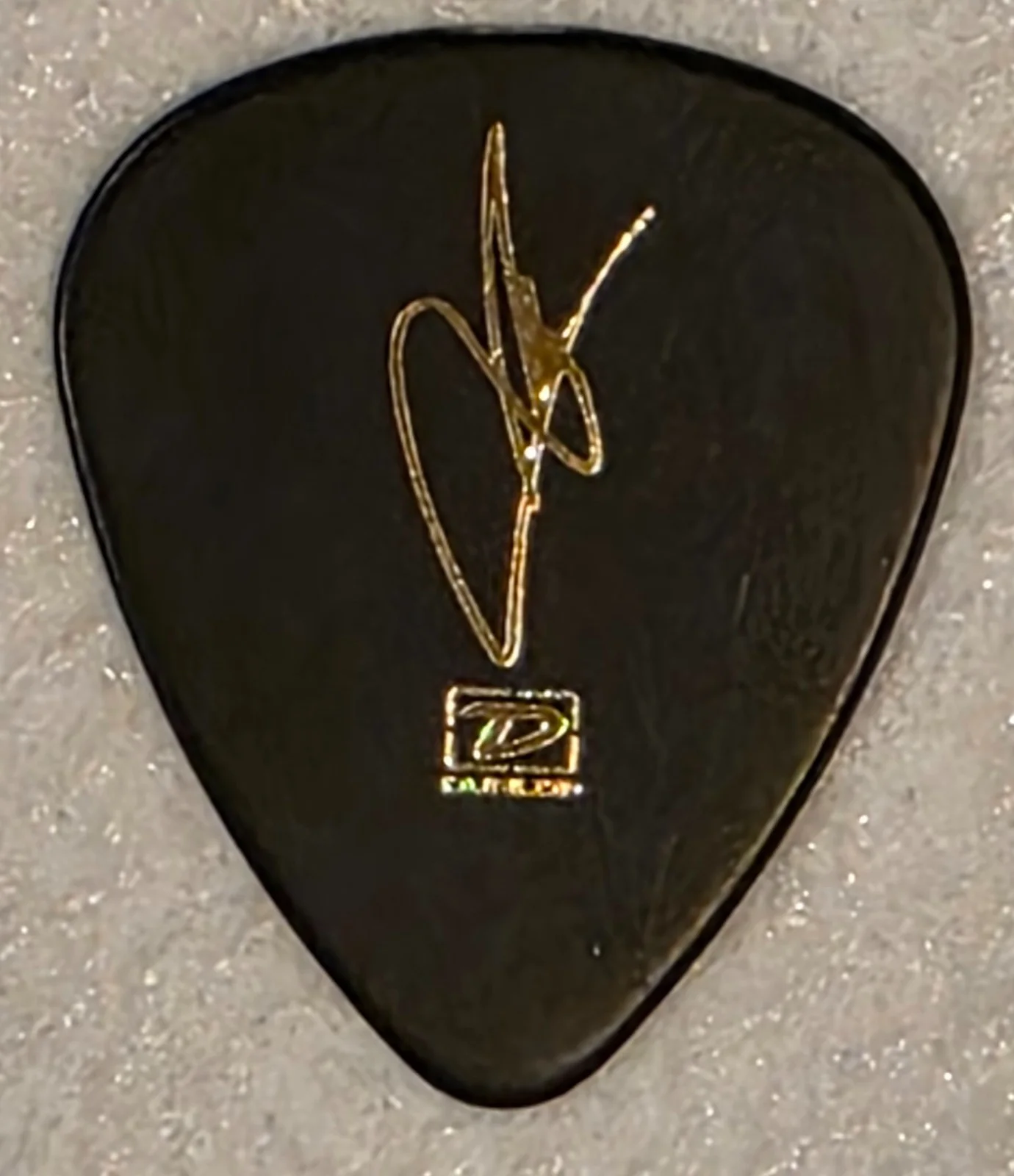 Opeth Heritage VIP Martin Mendez Akesson gold on black guitar pick picks, изображение 2