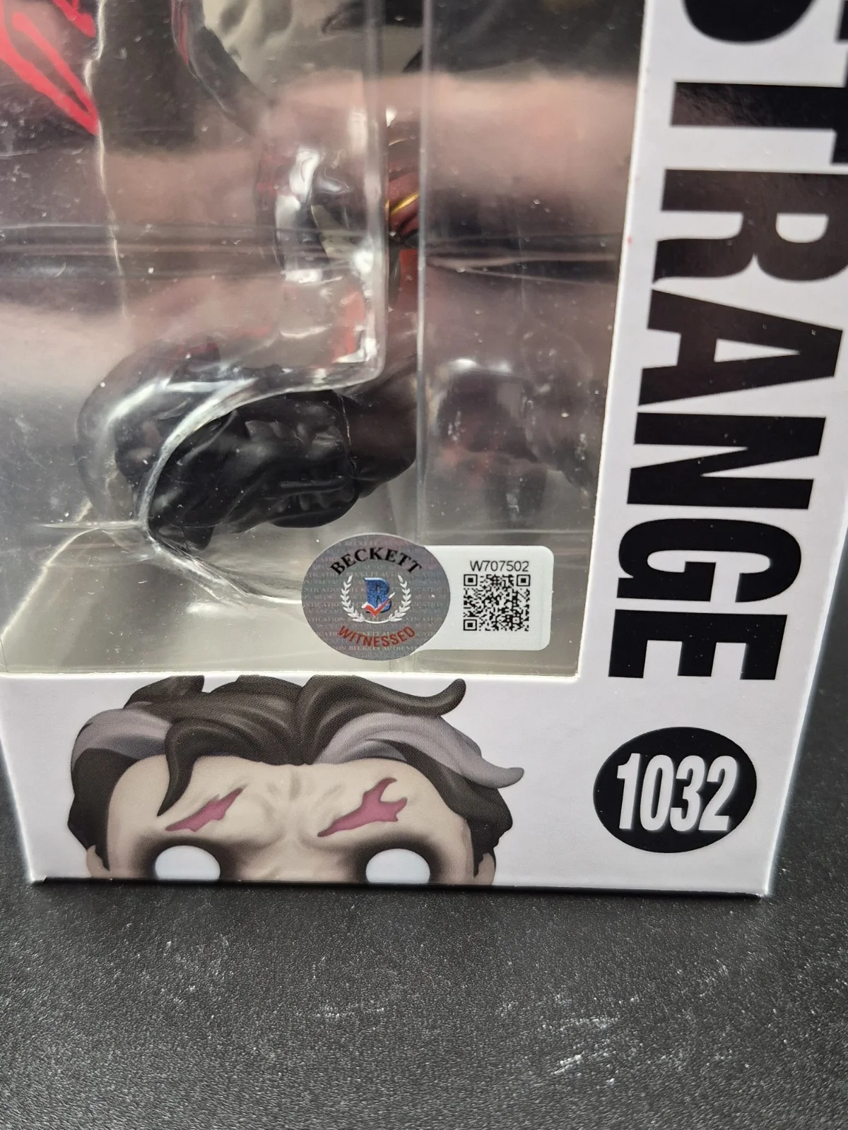 Benedict Cumberbatch — Benedict Cumberbatch Signed Multiverse of Madness Funko Pop Beckett Witness, image 3