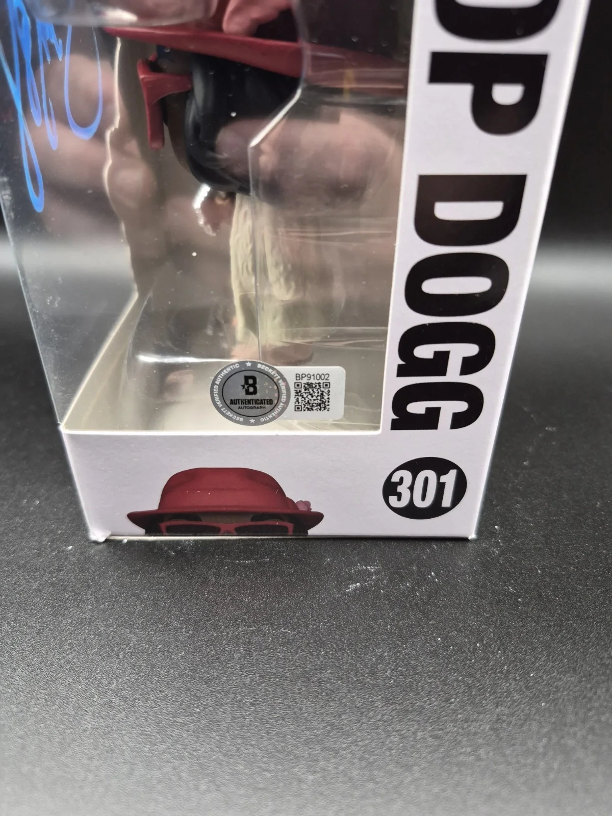 Snoop Doggy Dogg Signed Funko Pop 301 Doggystyle Autograph Beckett, изображение 3
